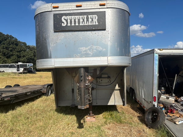 2016 Cimarron Norstar 8-Horse GN - photo 2