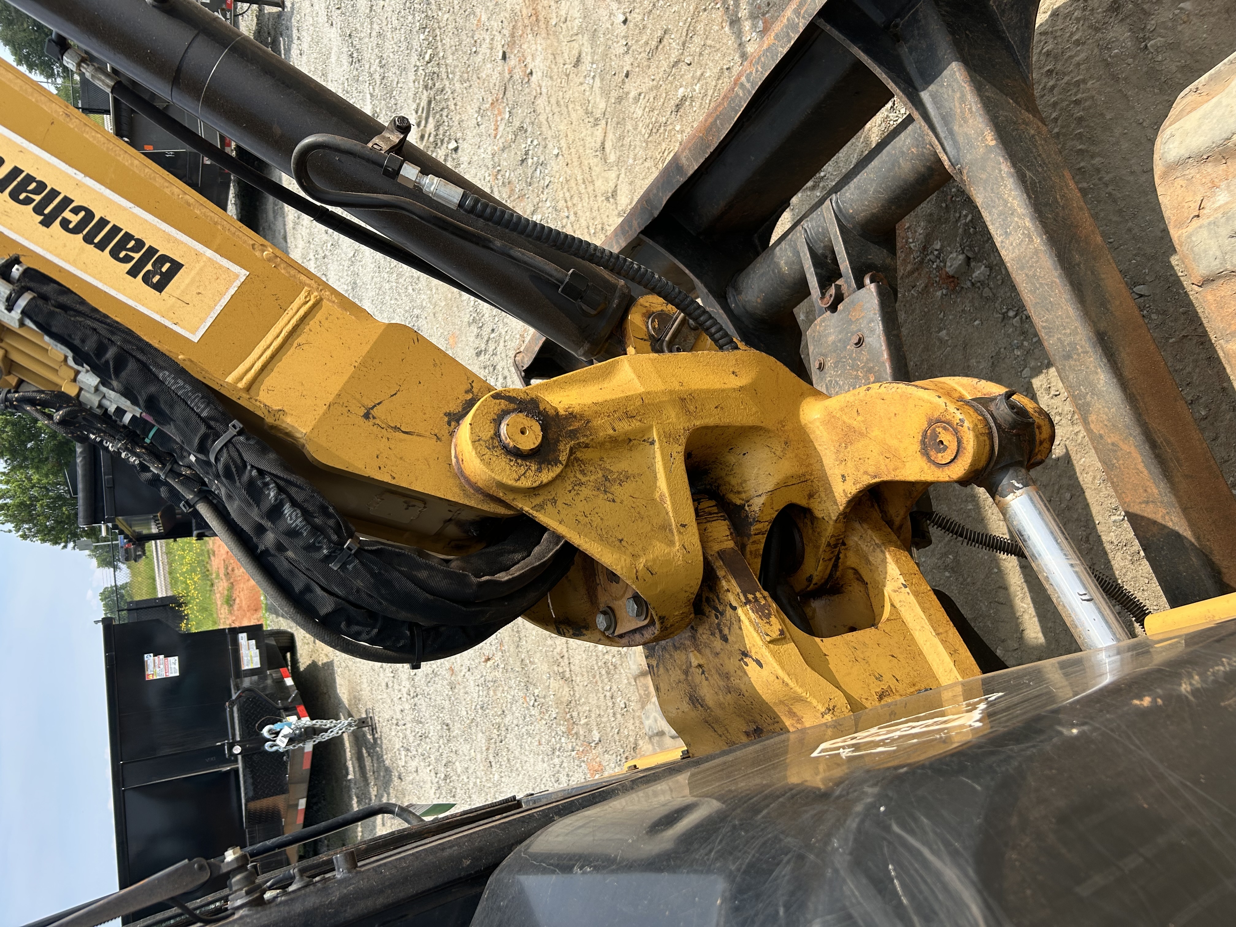 2023 CAT 305CR - photo 4
