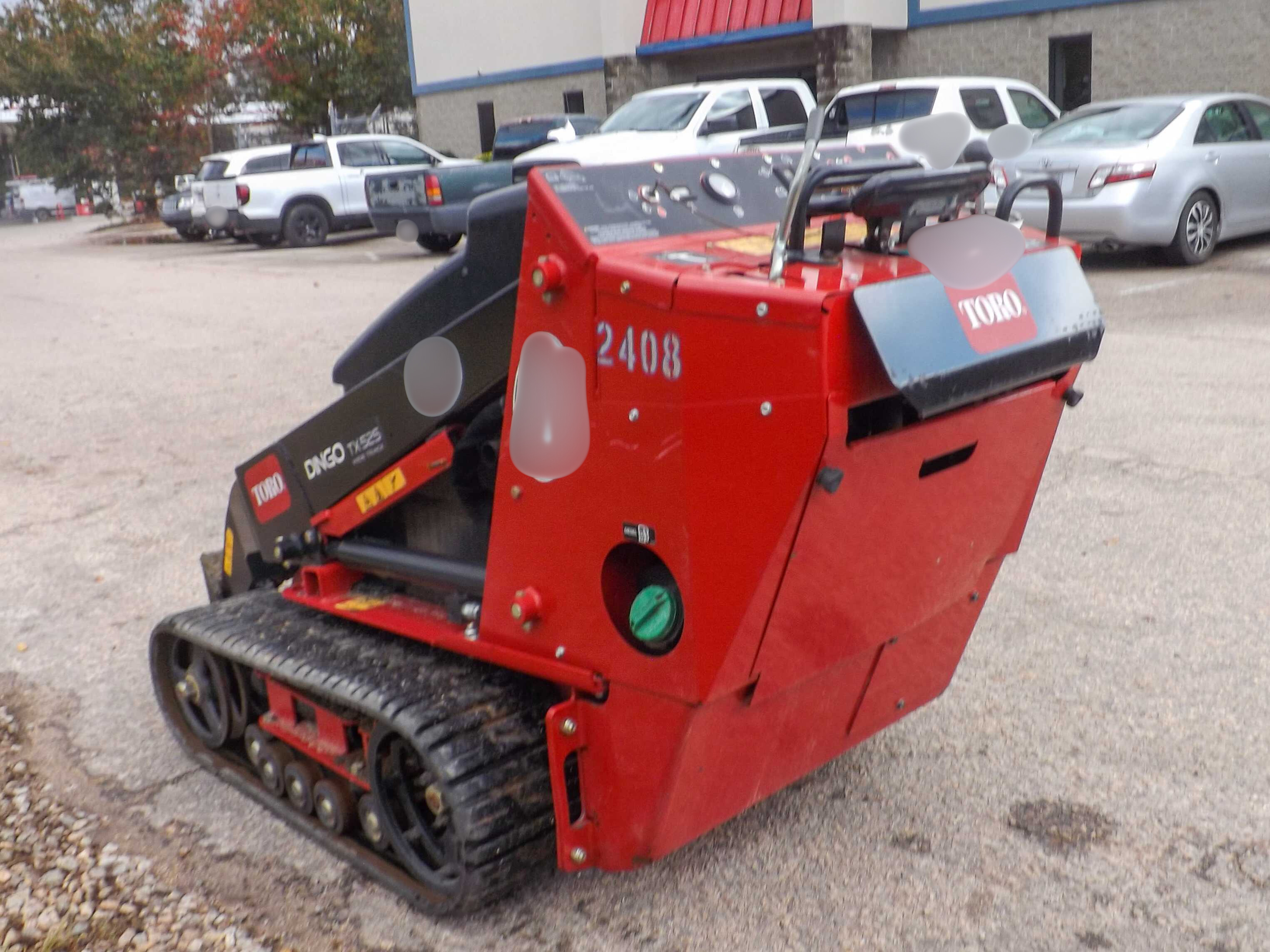 2024 Toro TX-525 Mini Skid Steer Loader - photo 3