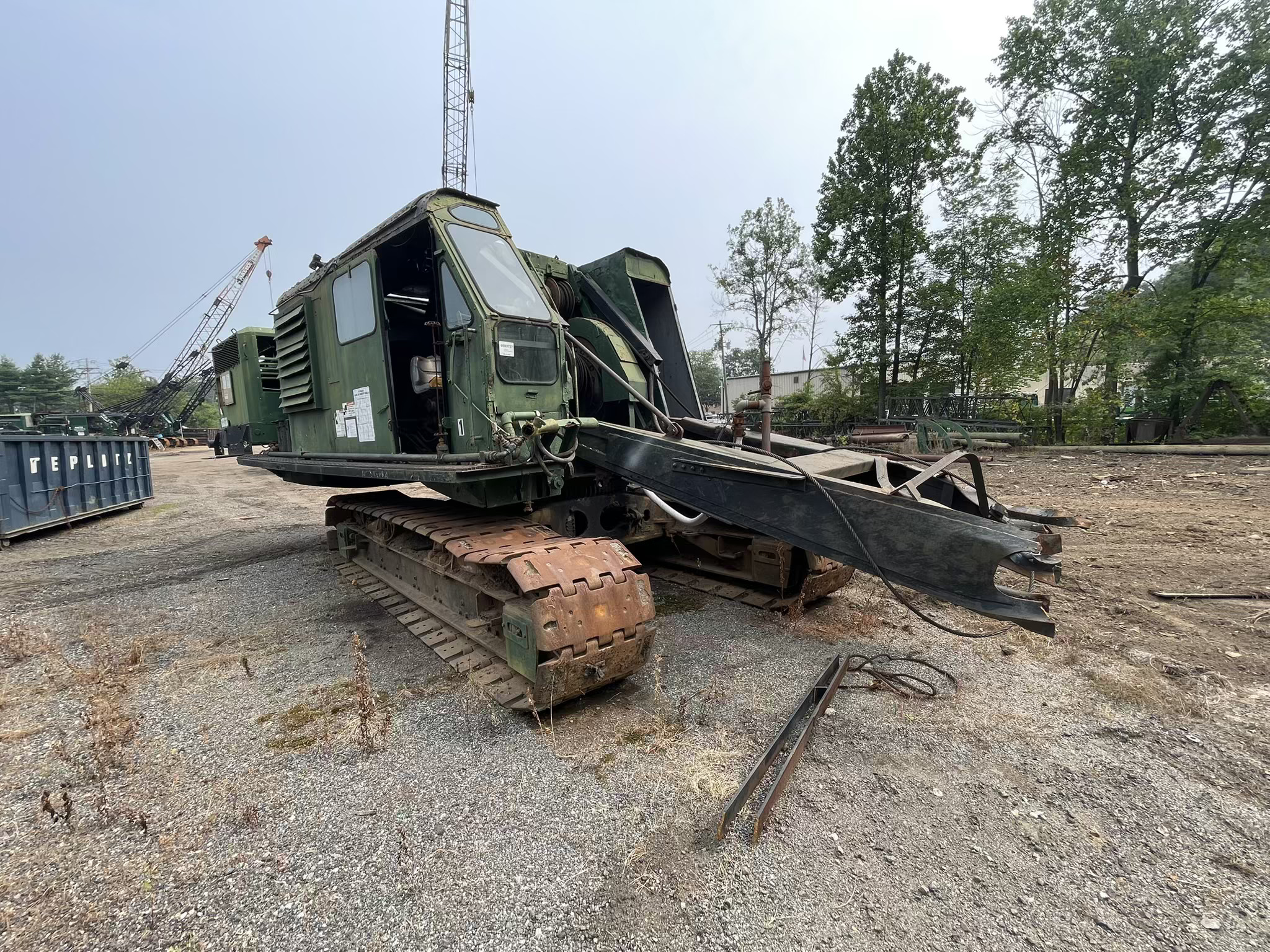 Manitowoc 3000 Crawler Crane