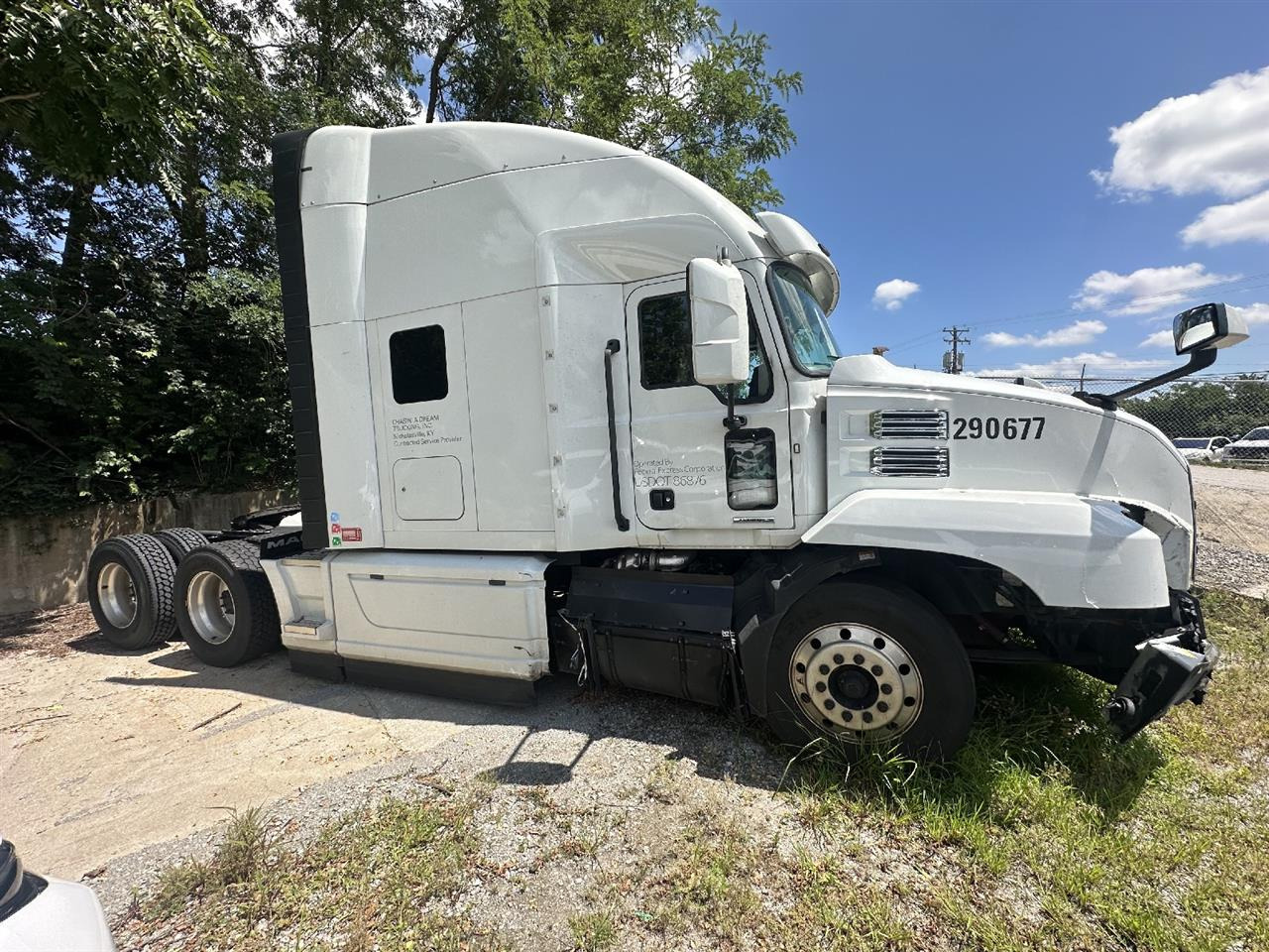 2023 Mack Anthem - photo 3