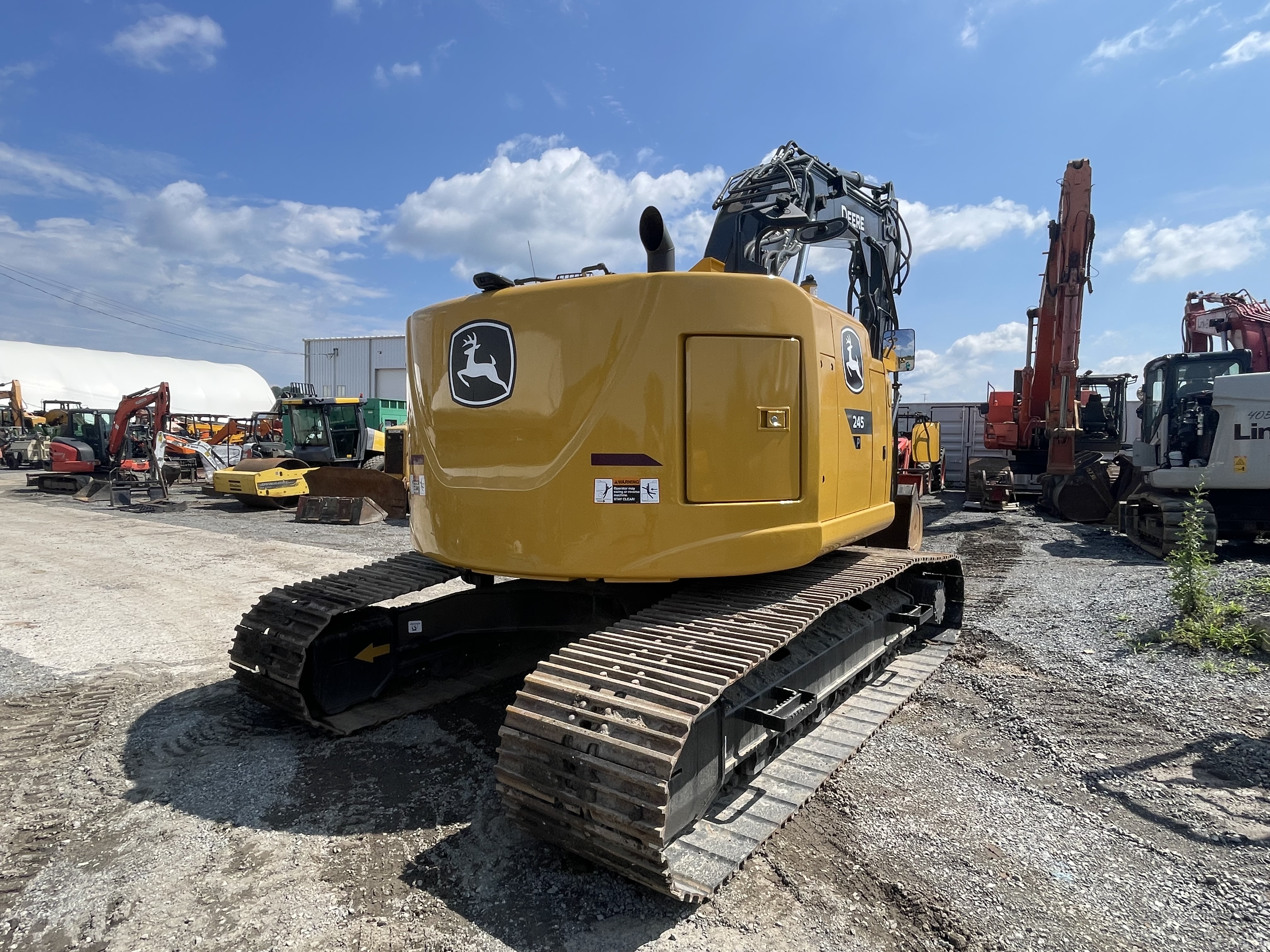 John Deere 245P - photo 4