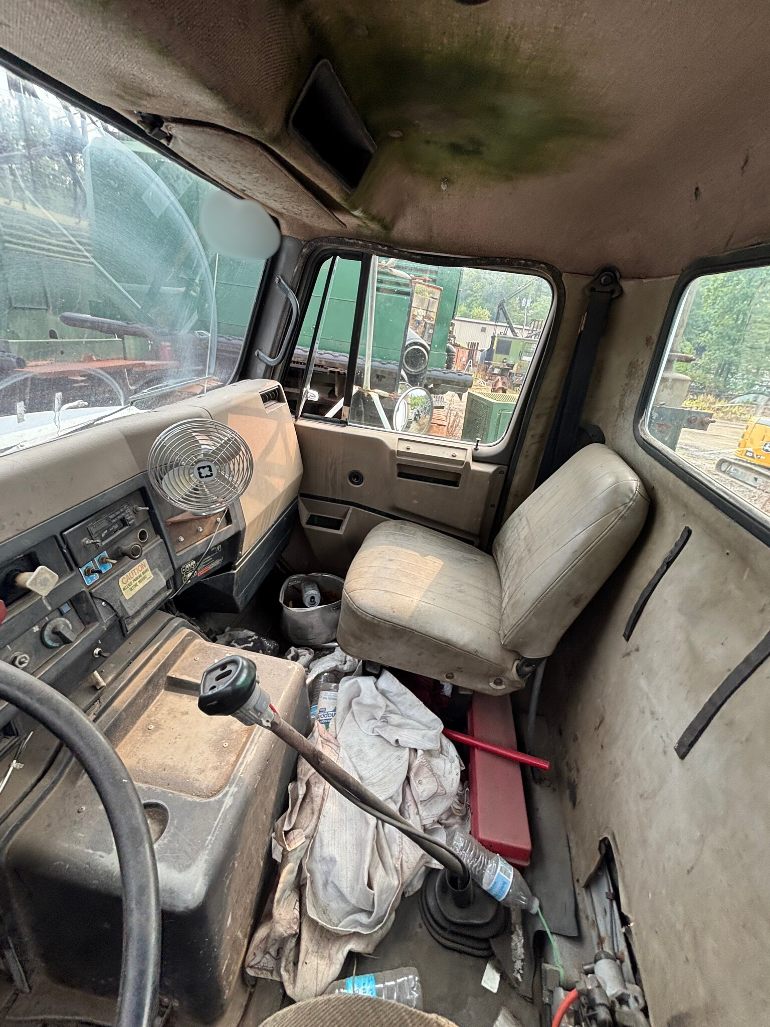 1991 Navistar 8100 - photo 5