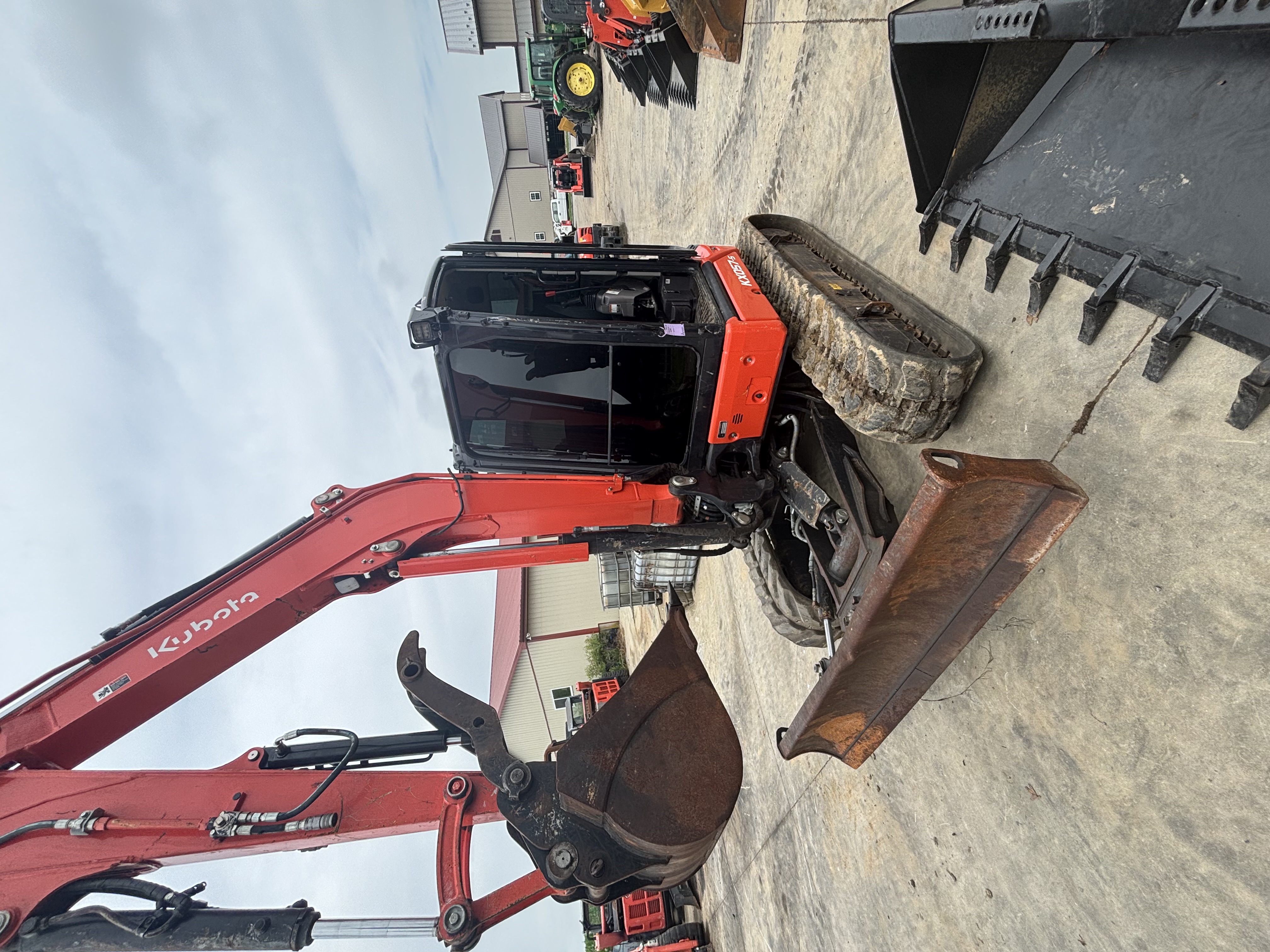 Kubota KX57