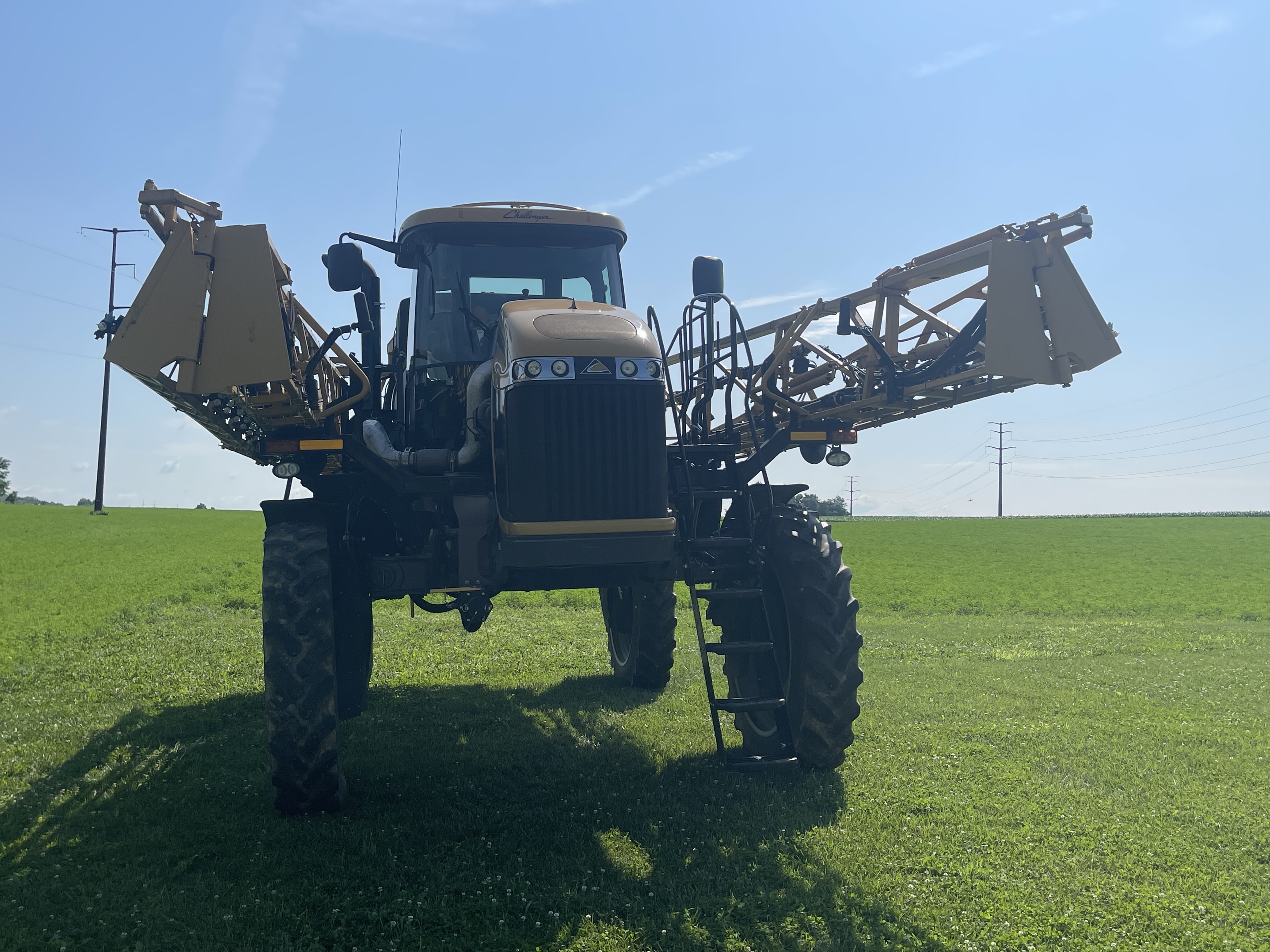 Challenger Rogator Sprayer