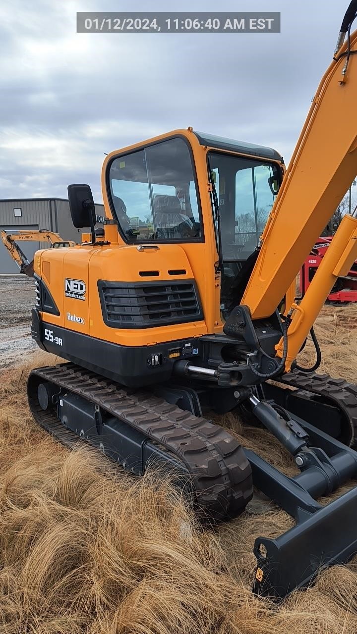 2023 HYUNDAI ROBEX 55-9A Mini Excavator - photo 2