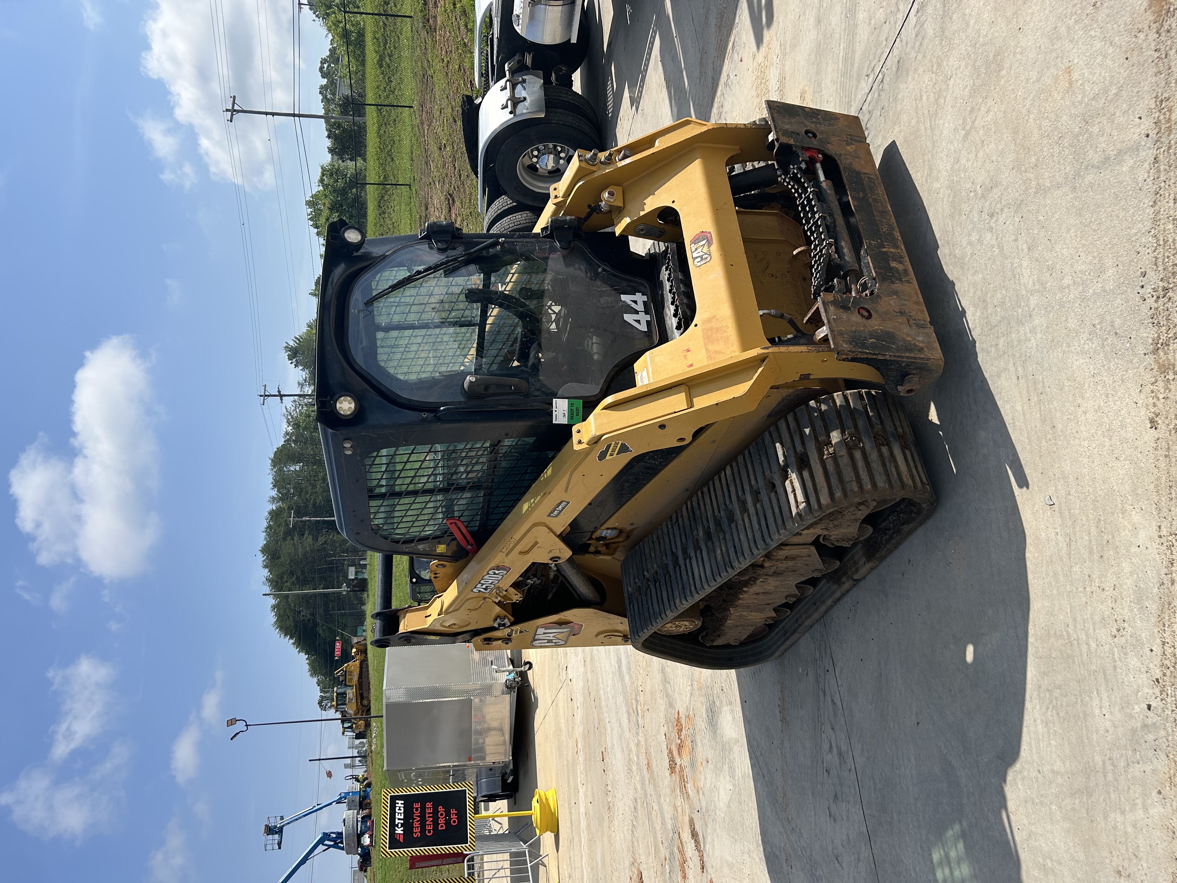 2023 Cat 259D3 - photo 4