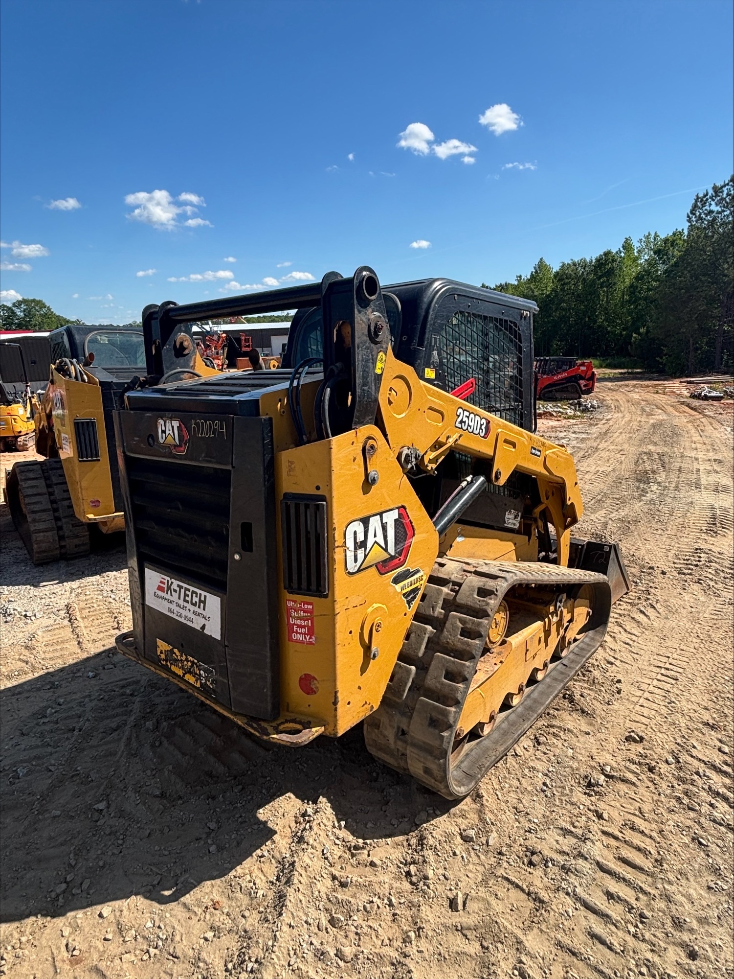 2023 CAT 259D3 - photo 2