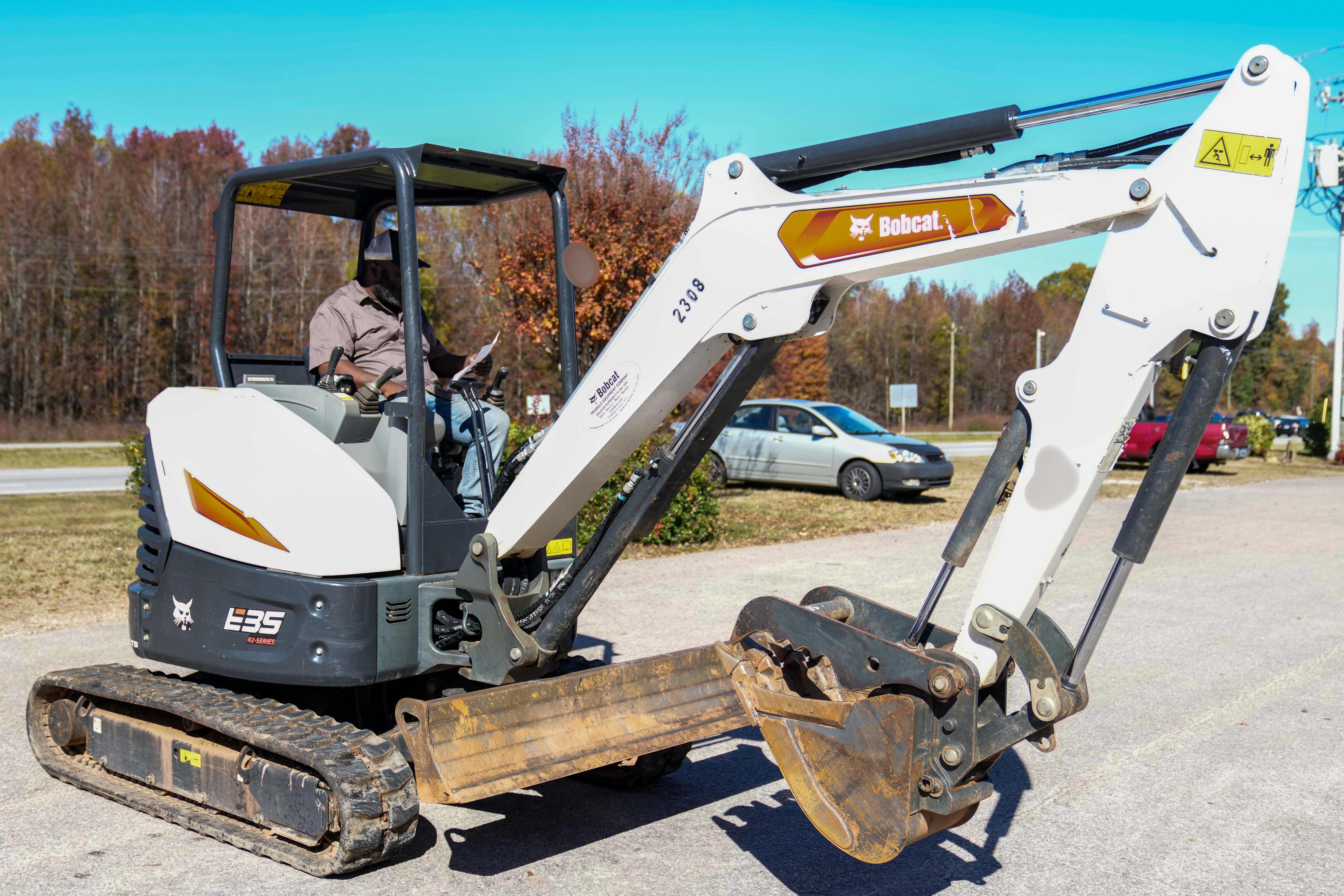 2023 Bobcat E35i Mini Excavator - photo 3