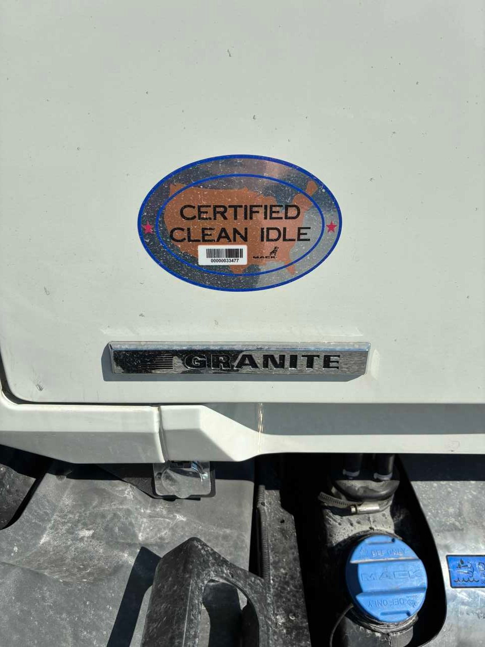 2026 Mack Granite - photo 3