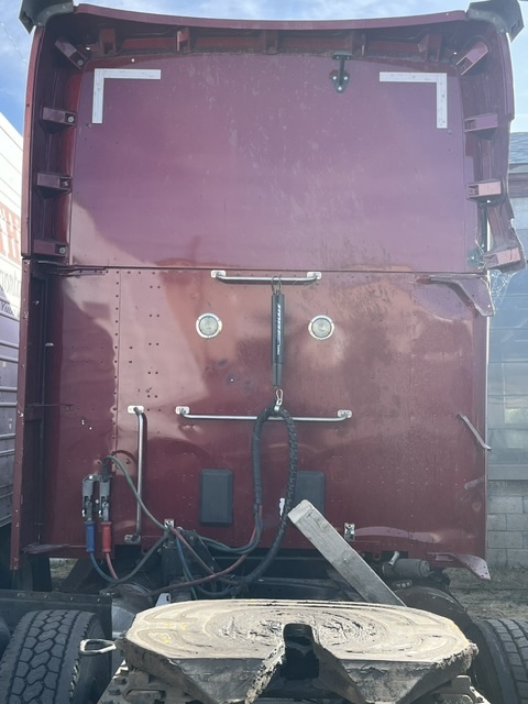 2020 Kenworth T680 - photo 4