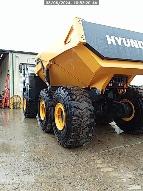 2024 HYUNDAI HA45 - photo 4