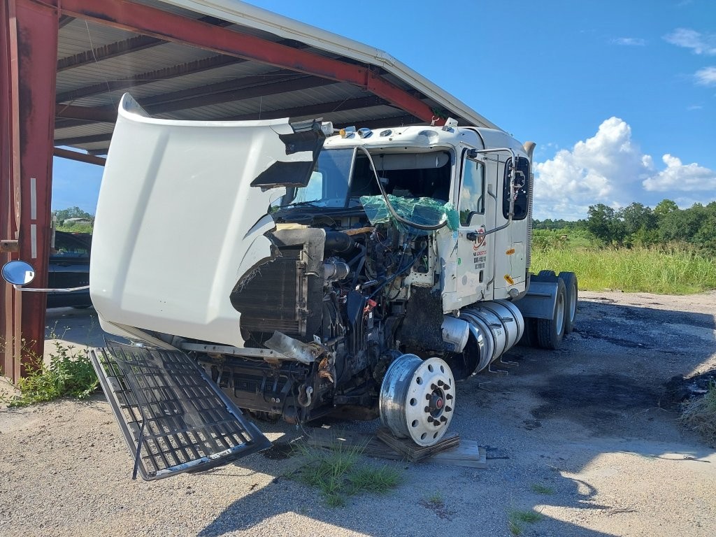 2019 Mack Pinnacle