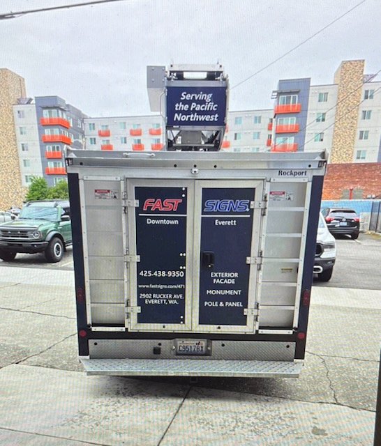 2022 FORD E450 - photo 3