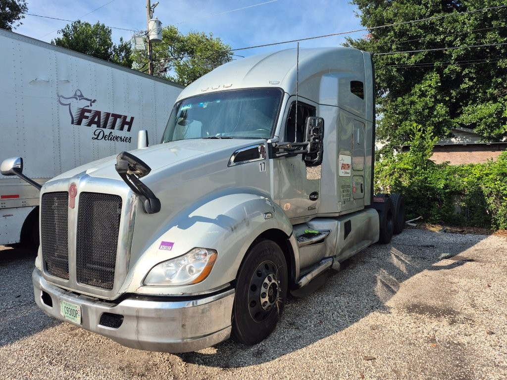 2022 Kenworth  T680 - photo 2