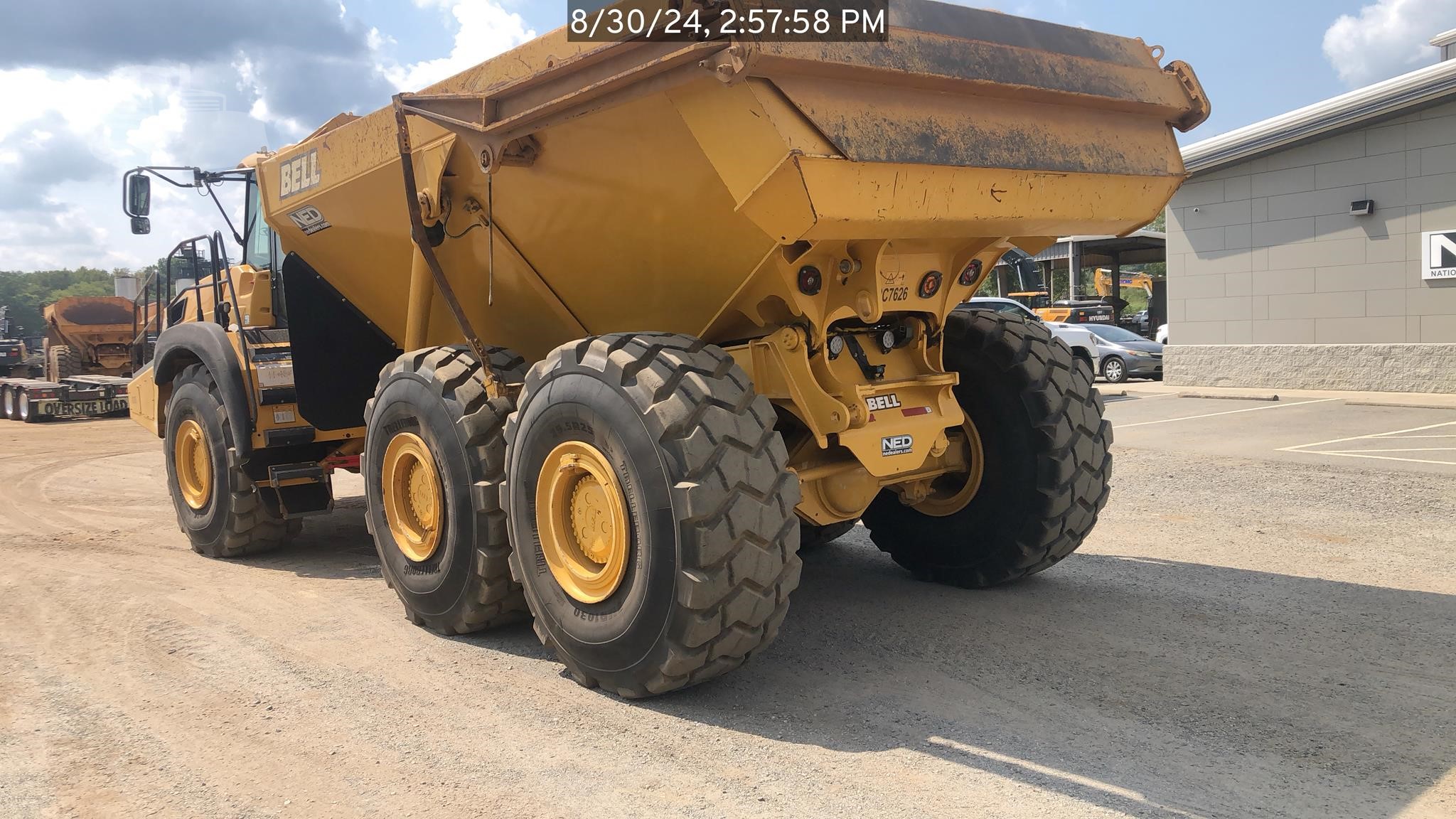 2022 BELL B45E Used Off-Highway Truck - photo 4