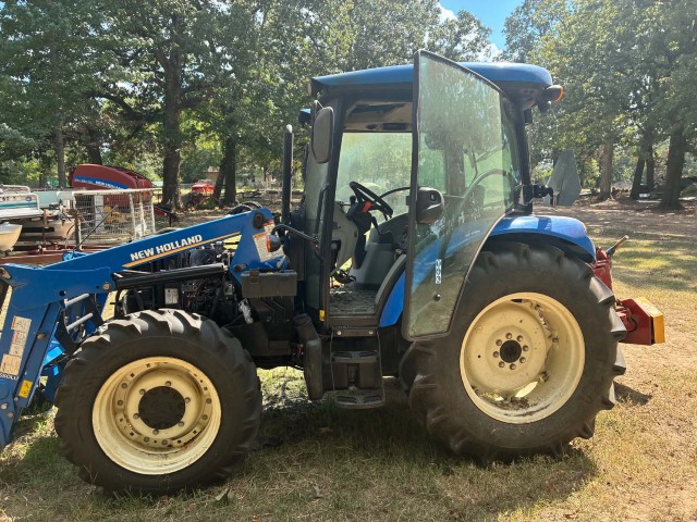 2021 New Holland Workmaster 75