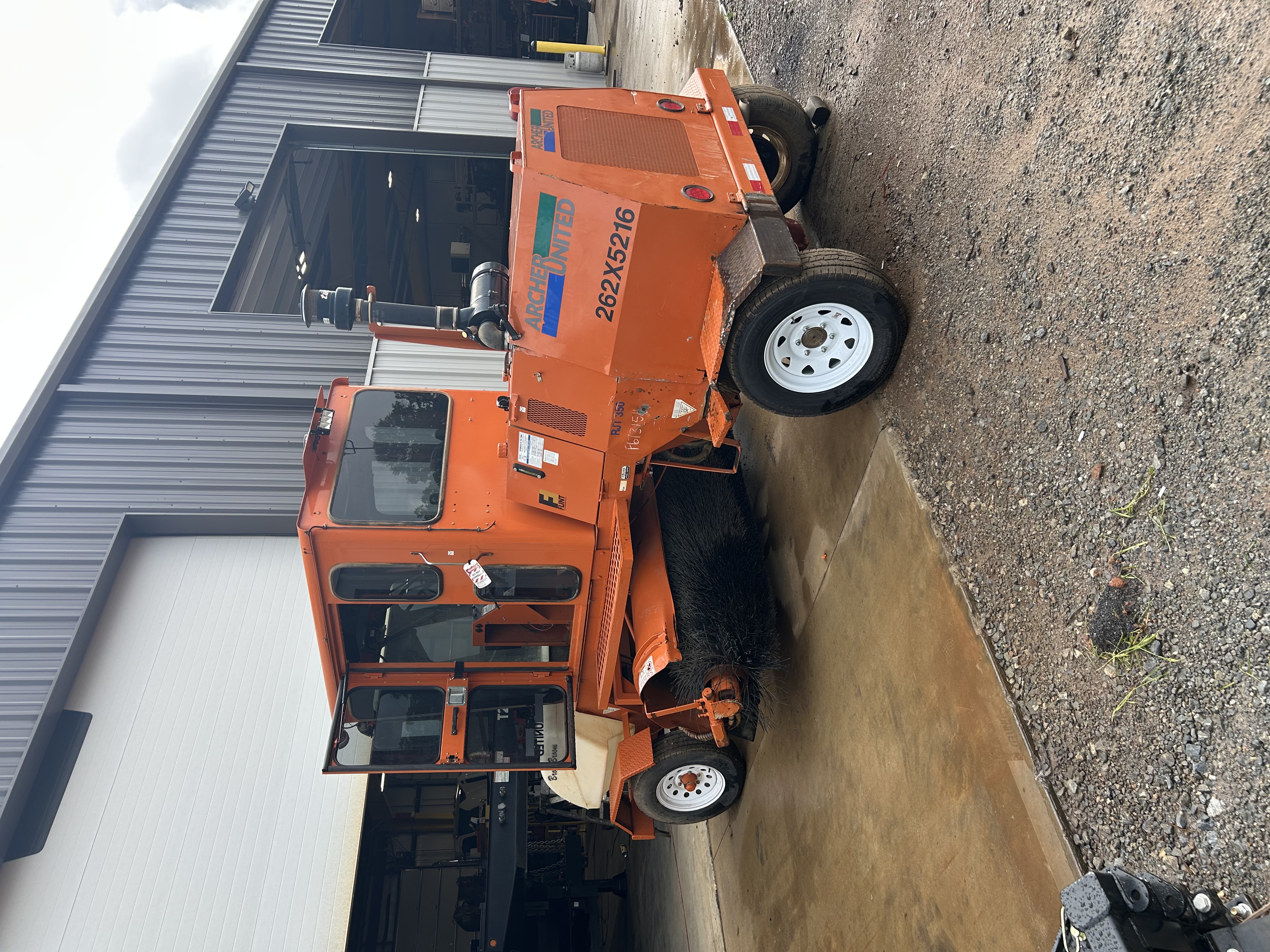 2021 Broce RJT350 - photo 3