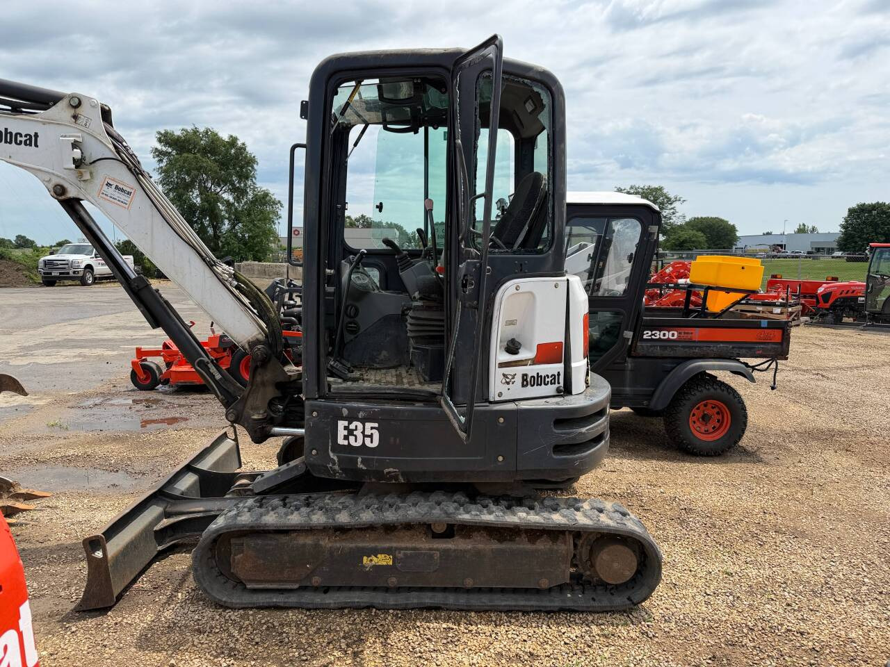 *2016 Bobcat E35 - photo 2