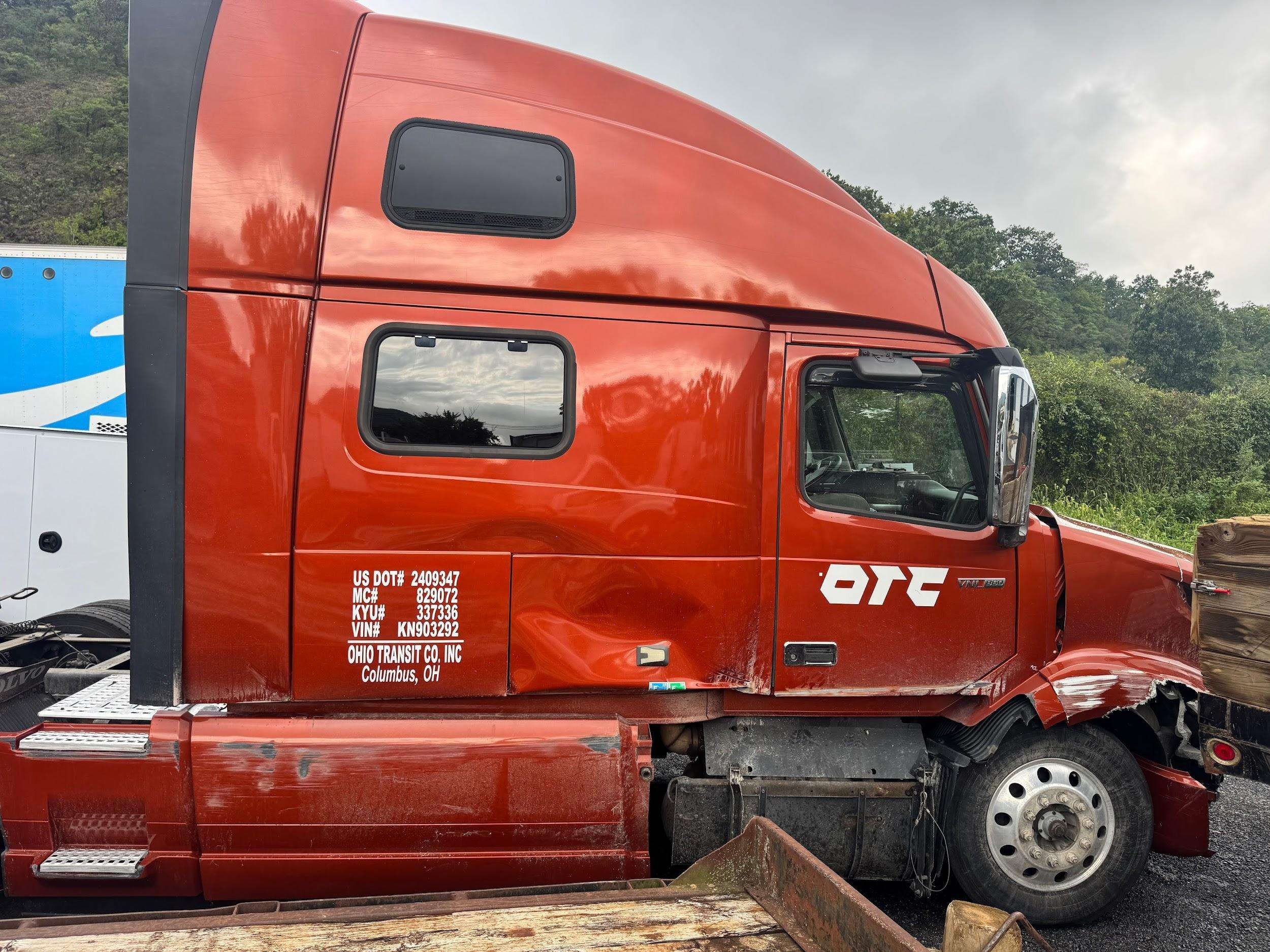 2019 Volvo  VNL