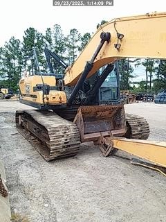 2016 HYUNDAI HX300 LR Crawler Excavator - photo 2