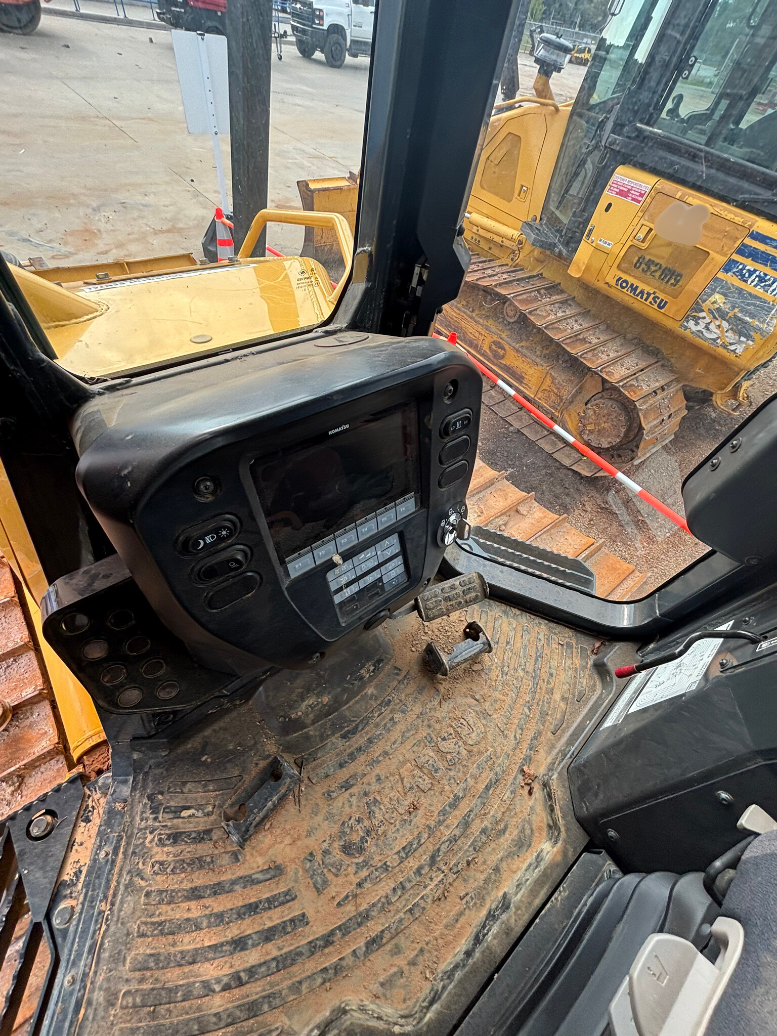 2021 Komatsu 39PX - photo 6