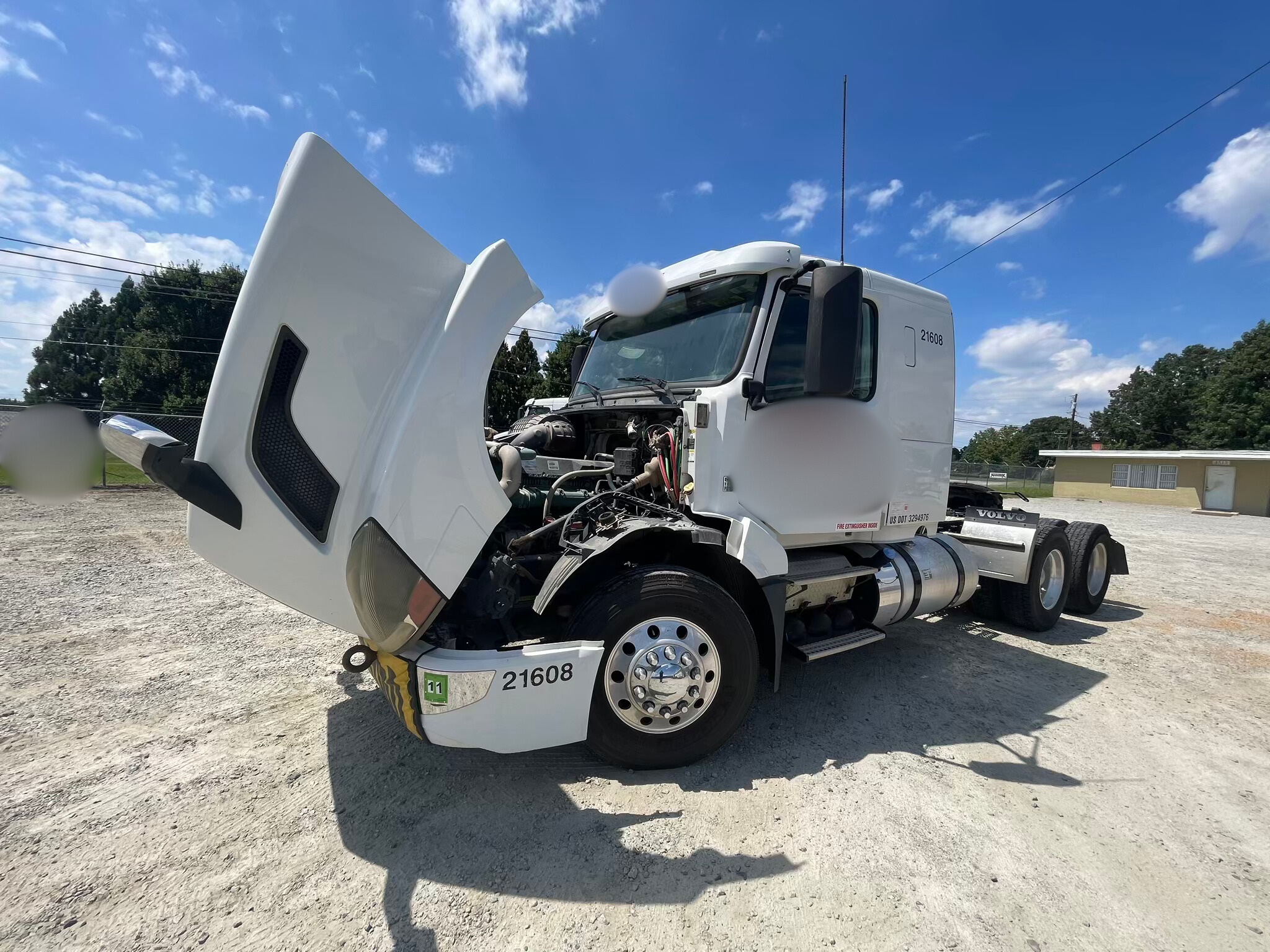 2016 Volvo VLN - photo 6