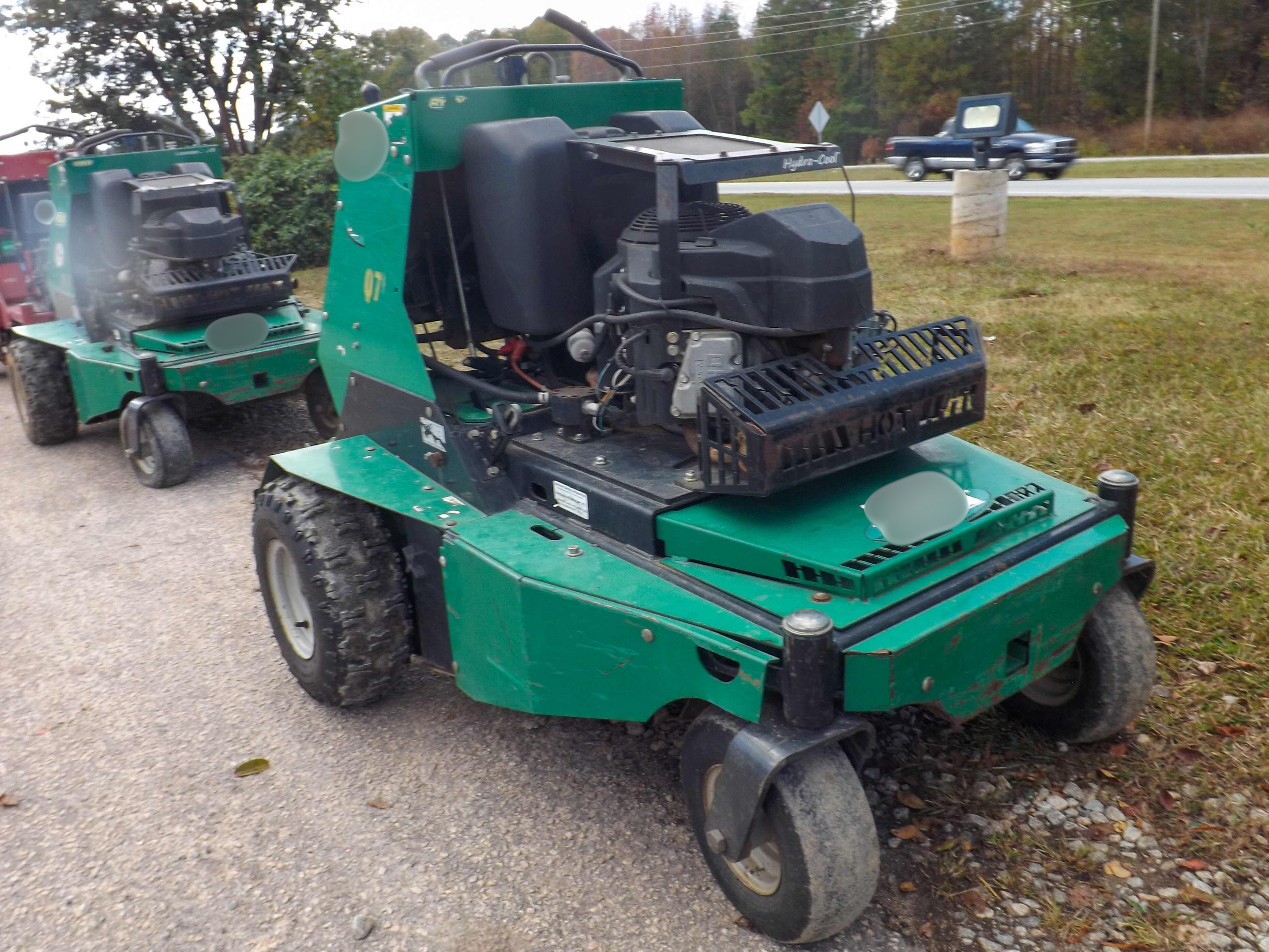 2017 Ryan Stand-On Aerator - photo 2
