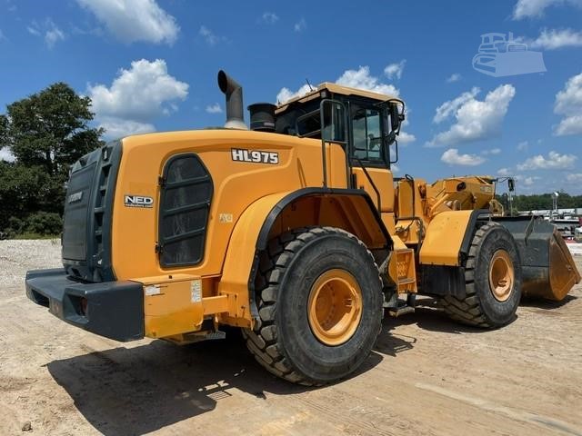 2019 HYUNDAI HL975 Wheel Loader - photo 4