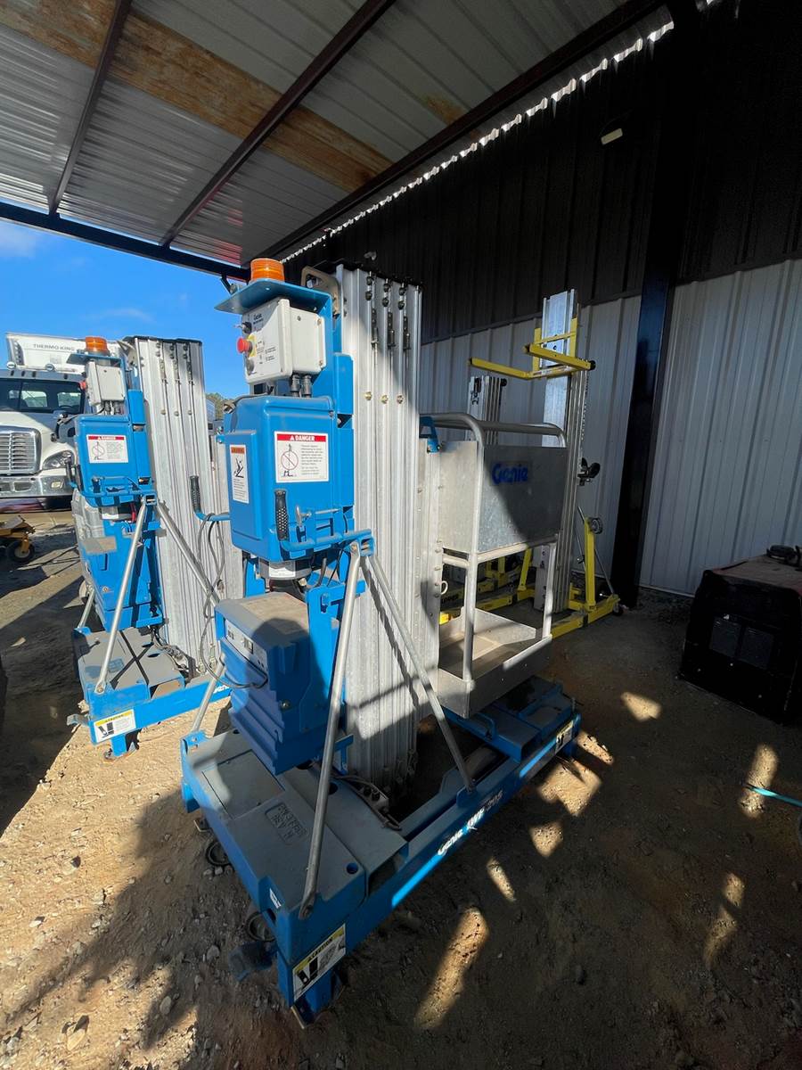 2018 Genie IWF-20S Man Lift
