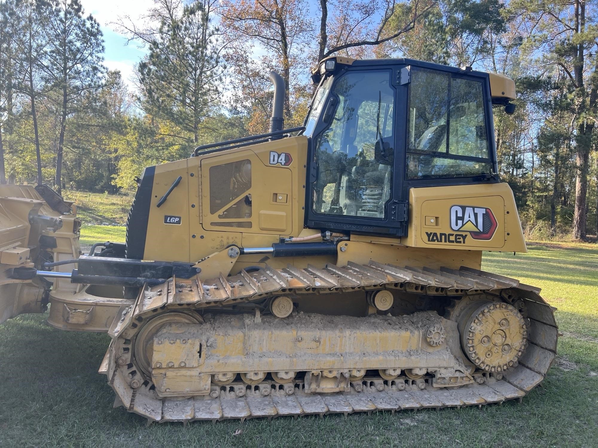 2024 Caterpillar D4 LGP - photo 2