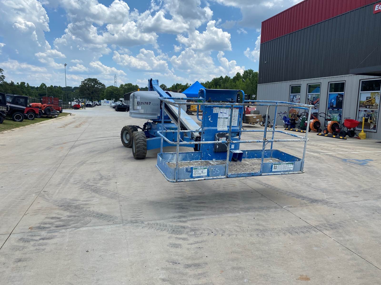 2015 Genie S-40 Telescopic Boom Lift - photo 2