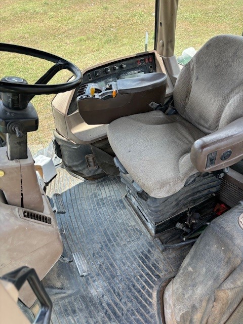 2002 John Deere 8420T - photo 6