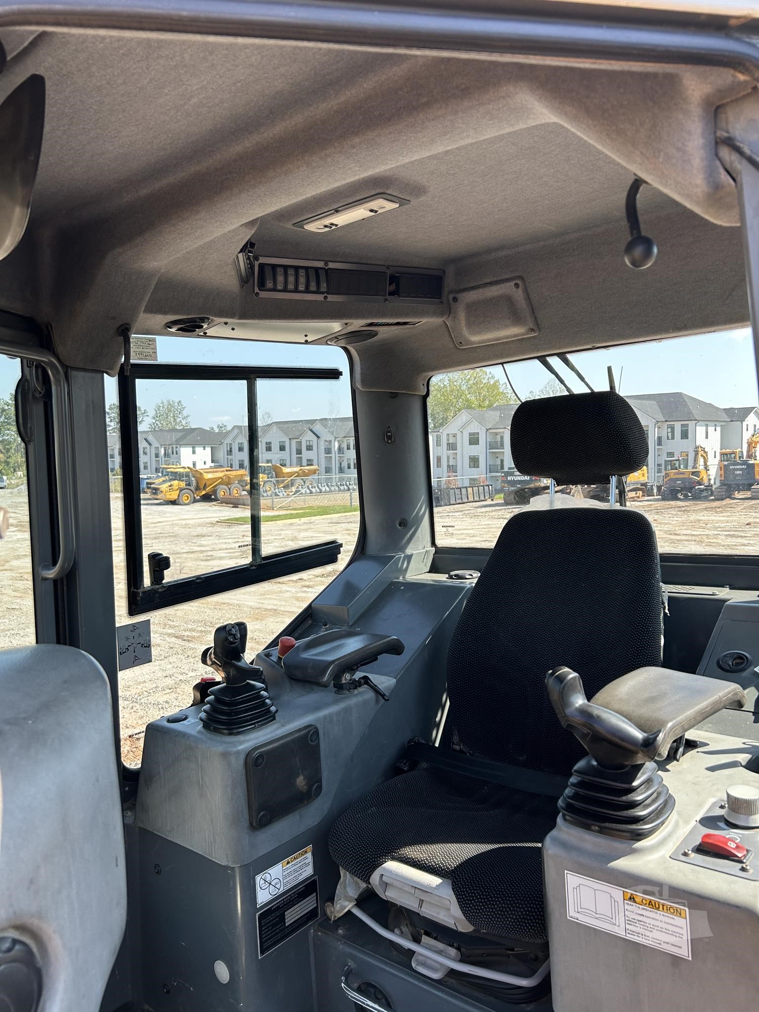 2019 LIEBHERR PR716 LGP - photo 5