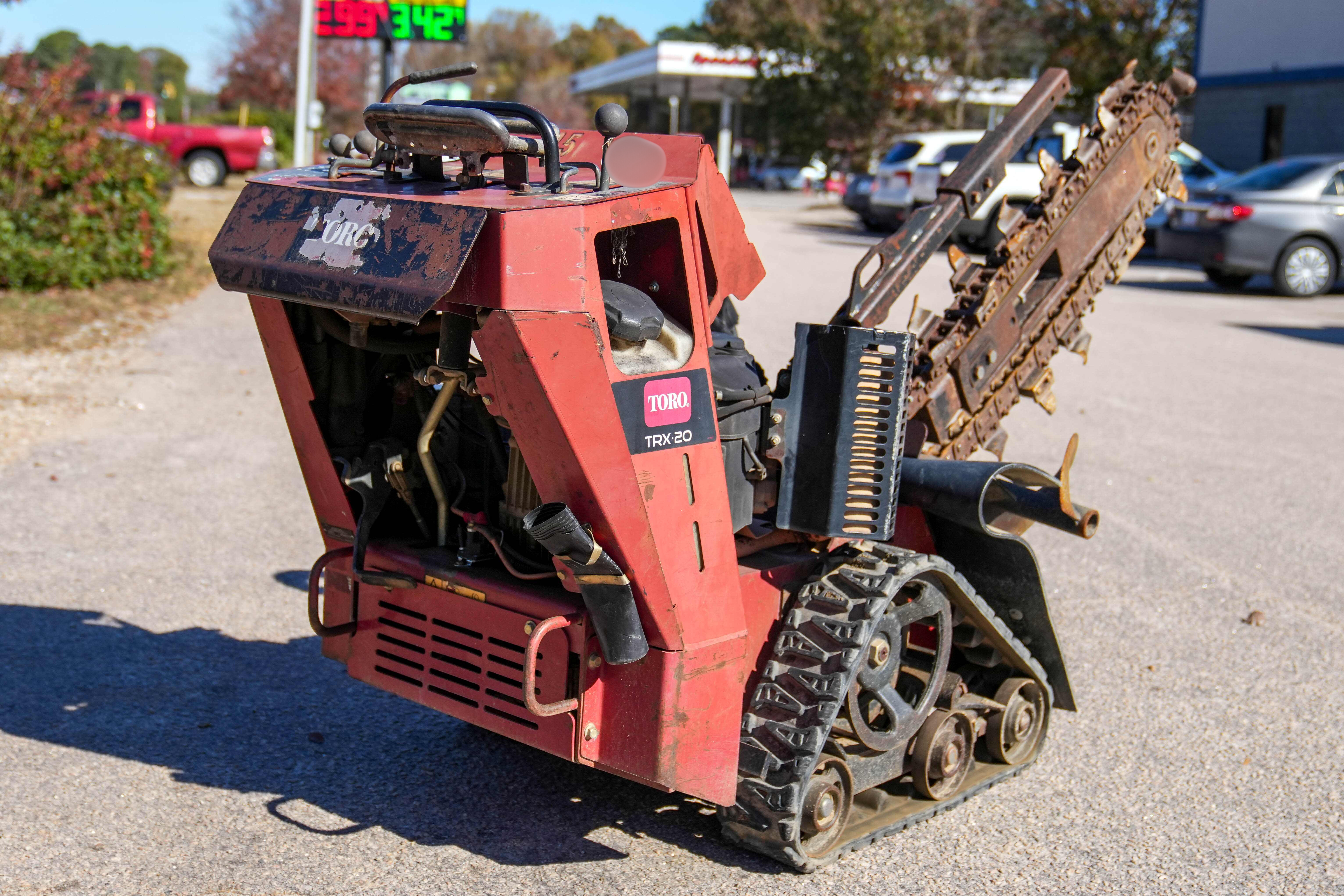2017 Toro TRX-20 Walk Behind Track Trencher - photo 4