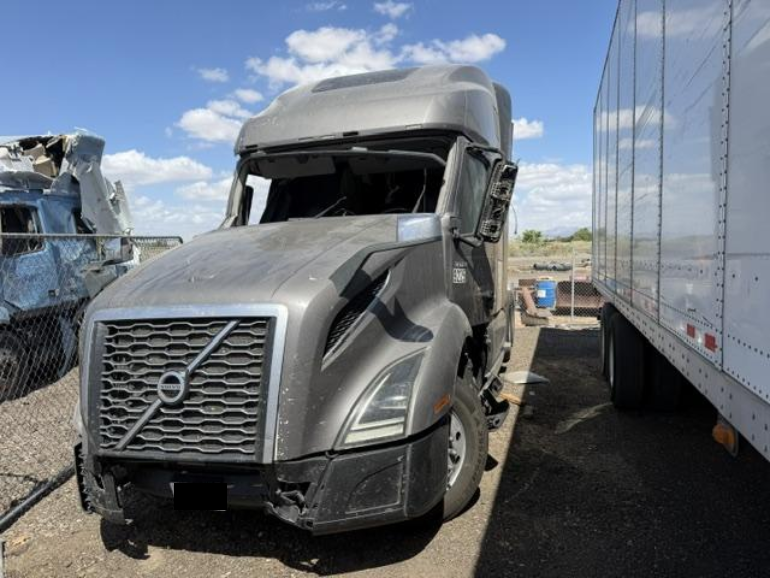 2019 Volvo VNL - photo 1