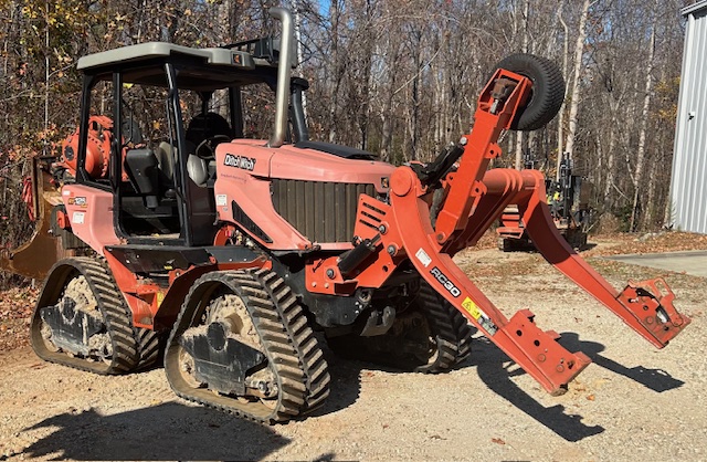 2016 Ditch Witch RT125 Quad Trencher