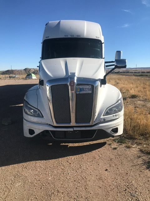 2023 Kenworth T680 - photo 4