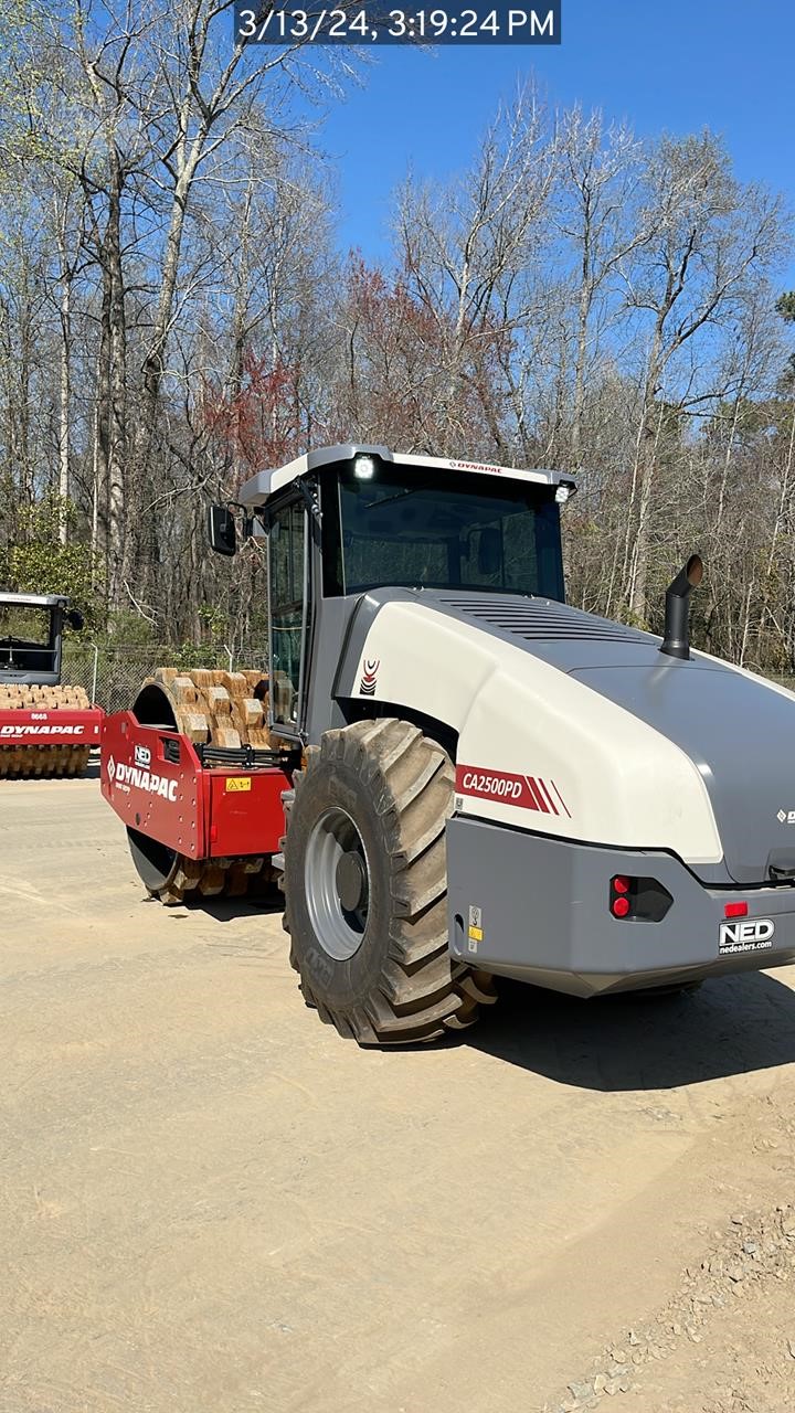 2023 Dynapac CA2500PD Padfoot Compactor - photo 5