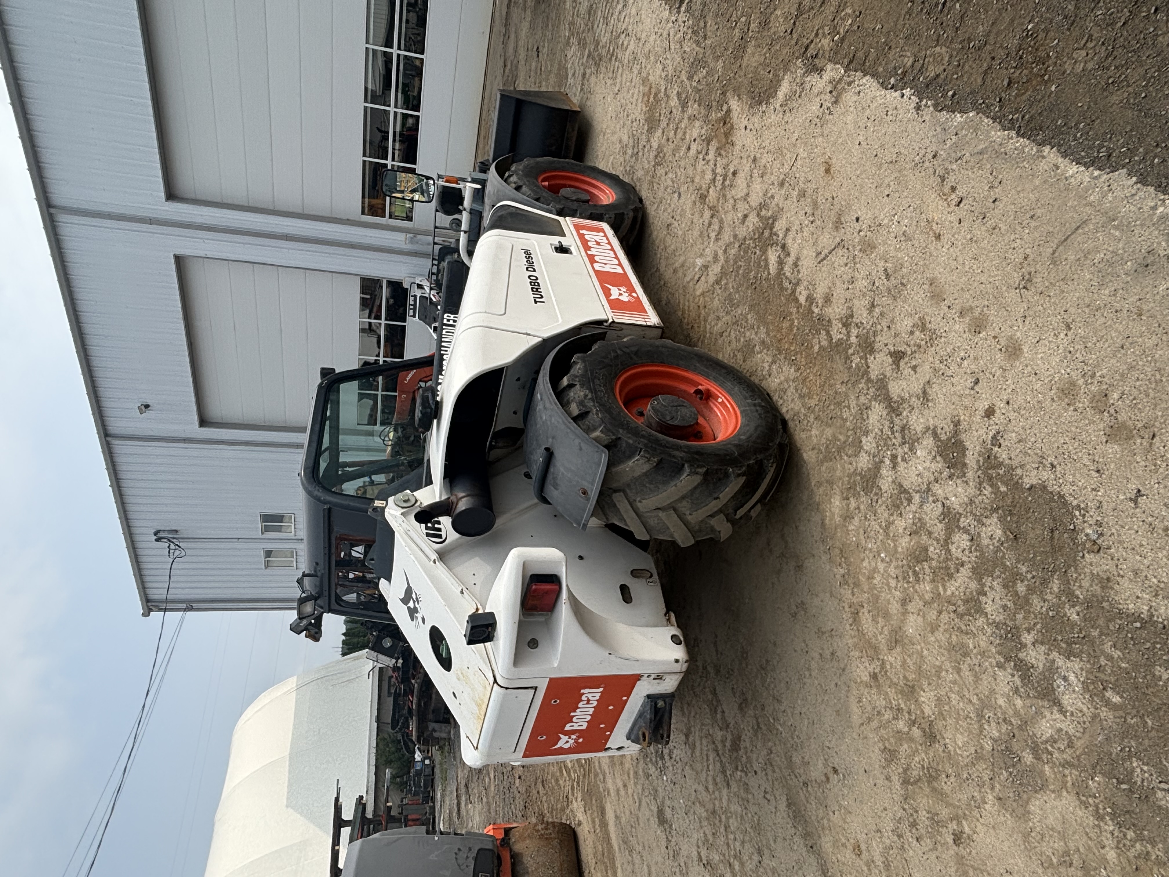 2007 Bobcat V518C - photo 3