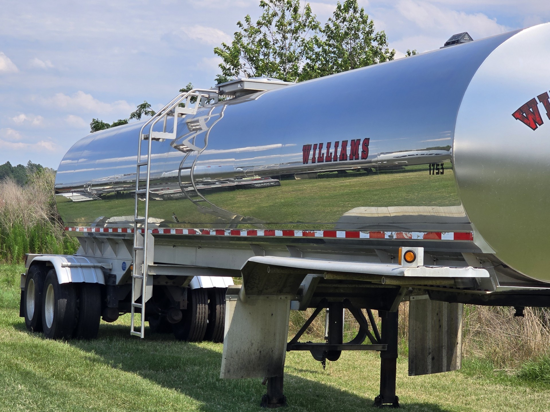 2016 Walker Food Grade Tankers "Multiple Available" All 2014,2015, and 2016 - photo 2