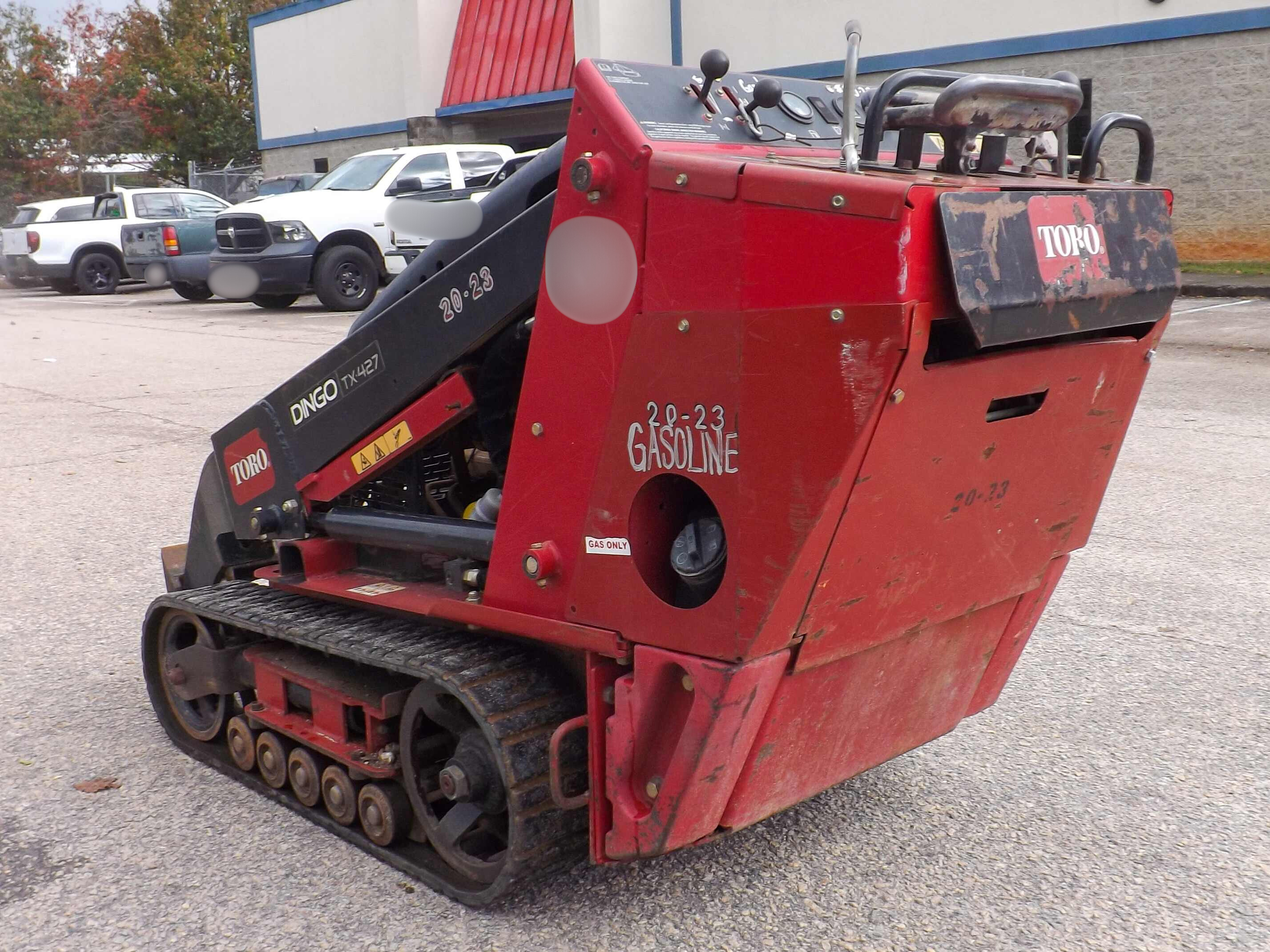 2020 Toro Dingo TX-427 Mini Skid Steer Loader - photo 4