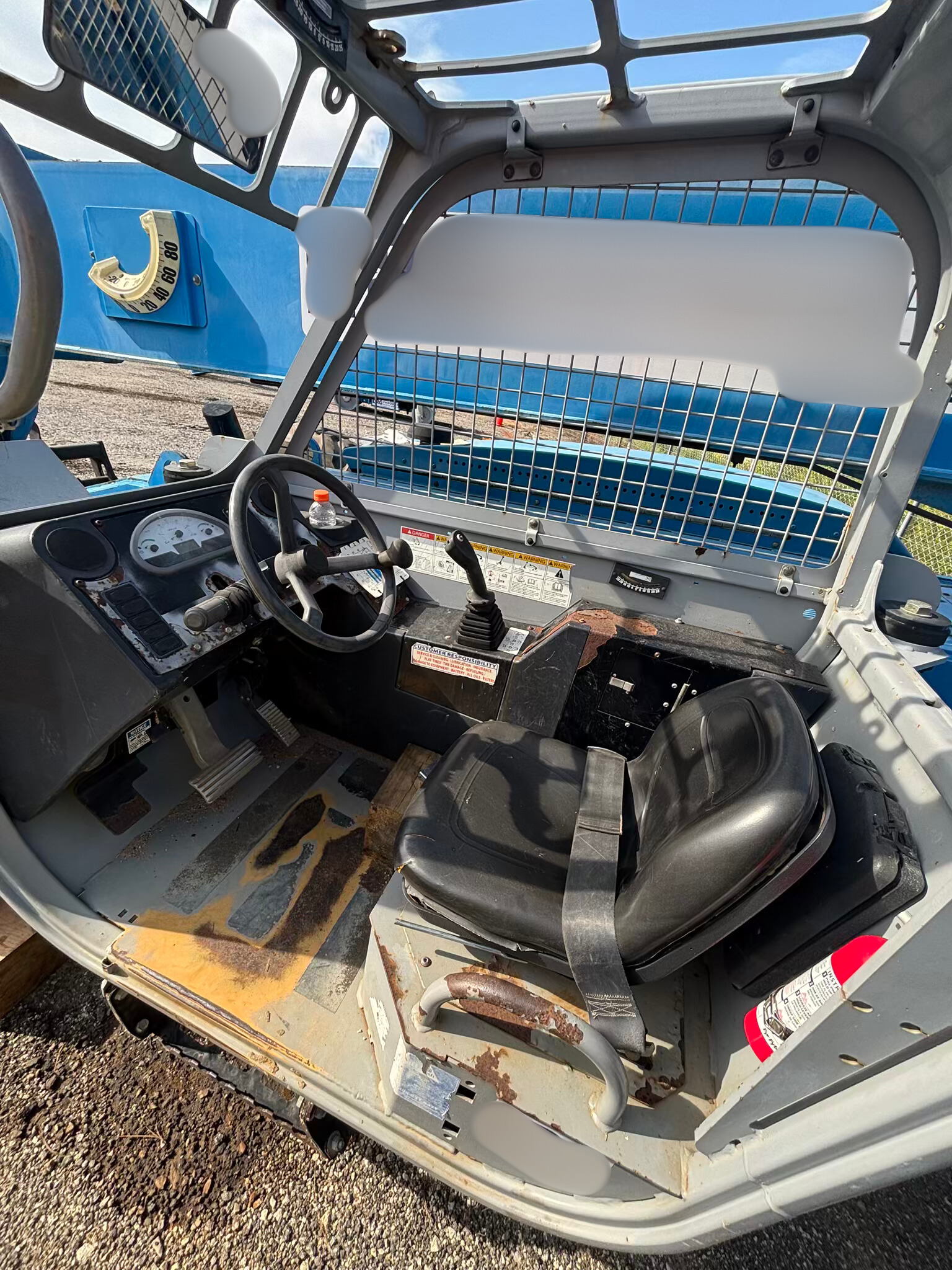 2014 Genie GTH-844 Telehandler - photo 5