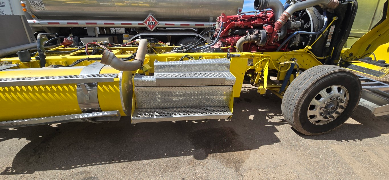 2024 Kenworth W900 - photo 5