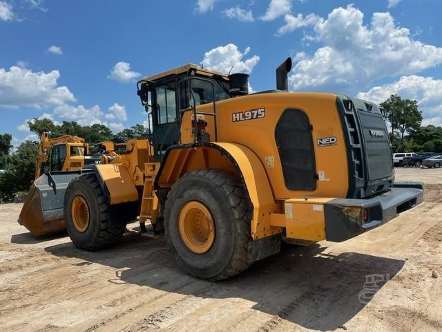 2019 HYUNDAI HL975 Wheel Loader - photo 3