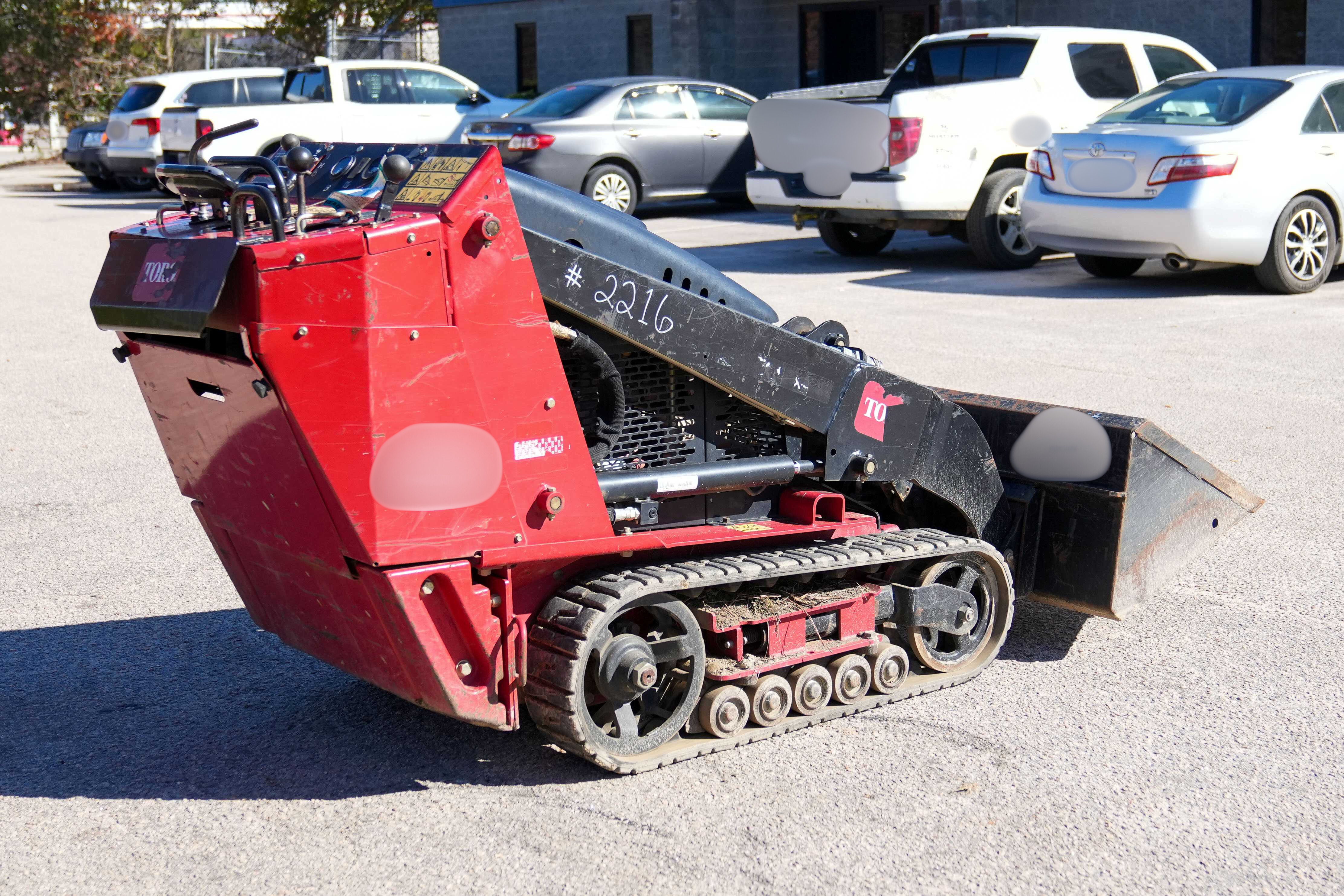 2022 Toro Dingo TX-427 Mini Skid Steer Loader - photo 4