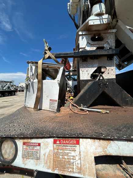 2023 Frieghtliner M2 106 Digger Truck Dakota Body  - photo 4