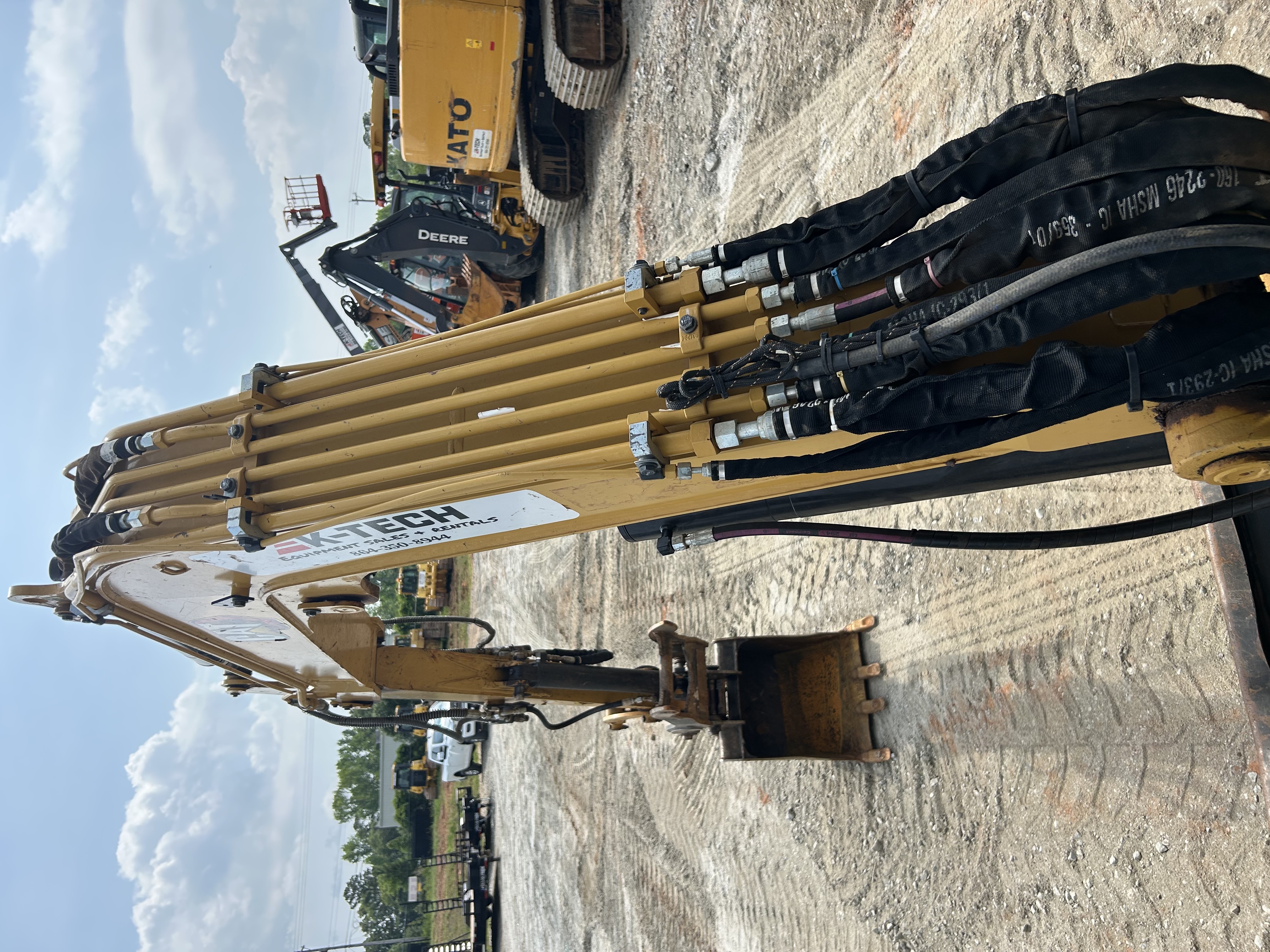 2023 CAT 305CR - photo 2
