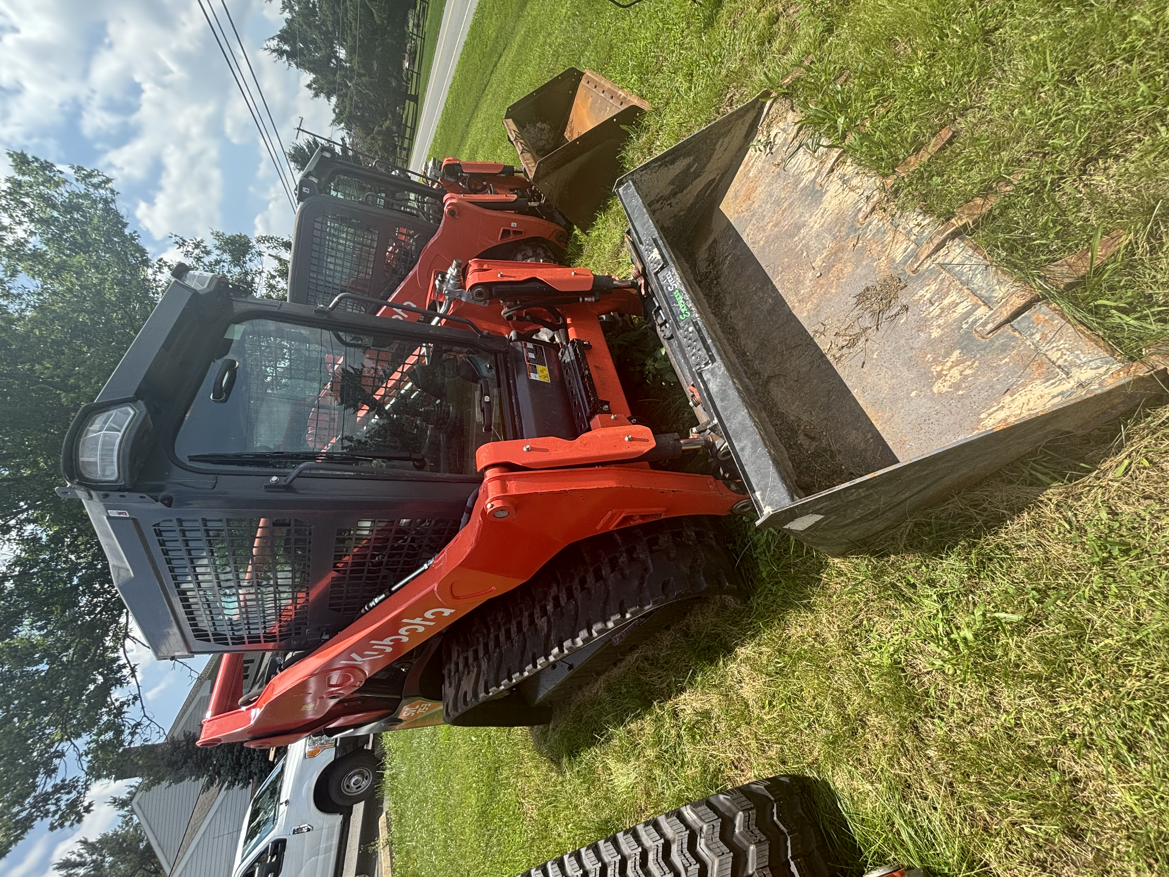 Kubota 75-3 - photo 2