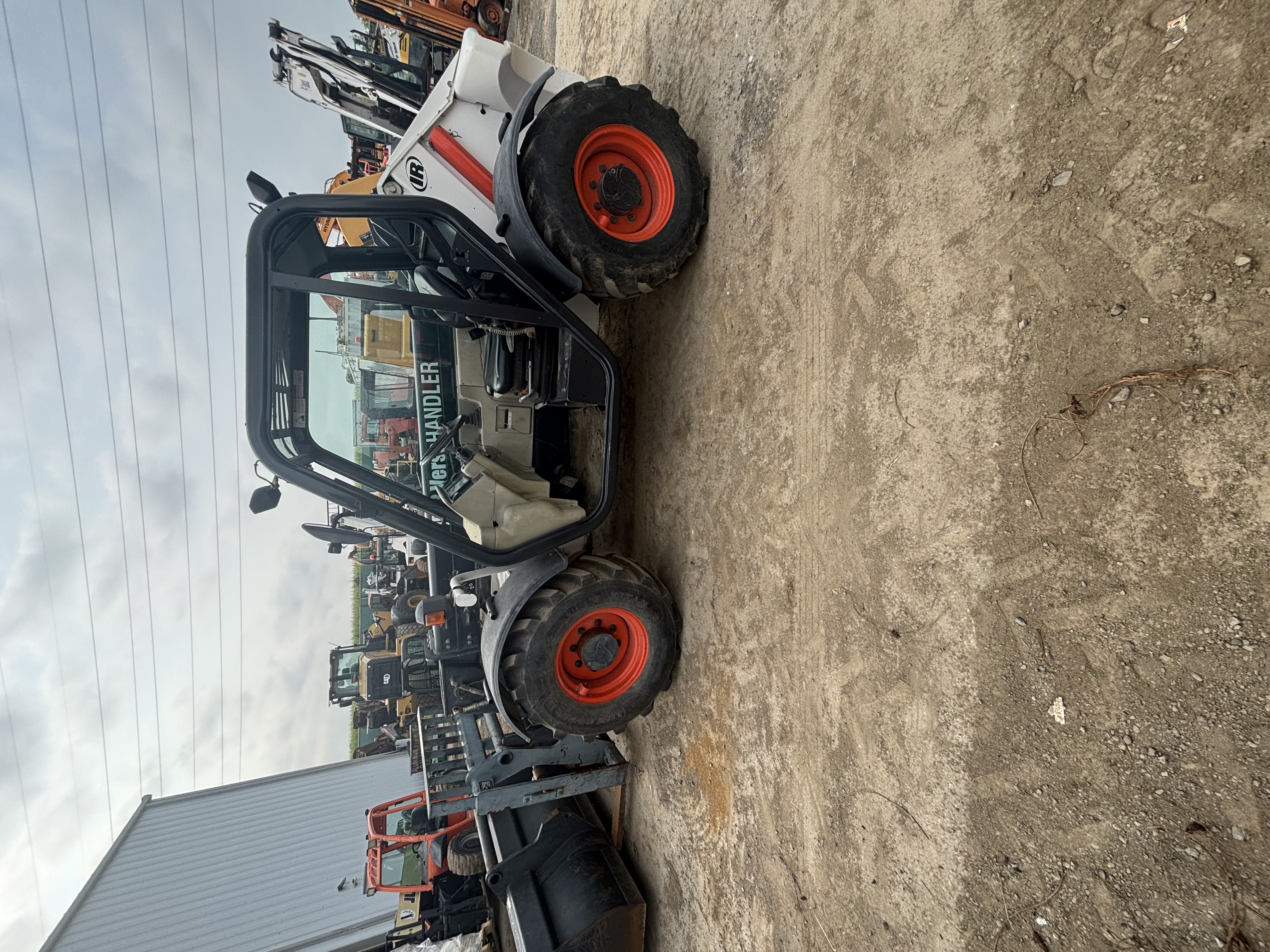 2007 Bobcat V518C - photo 6